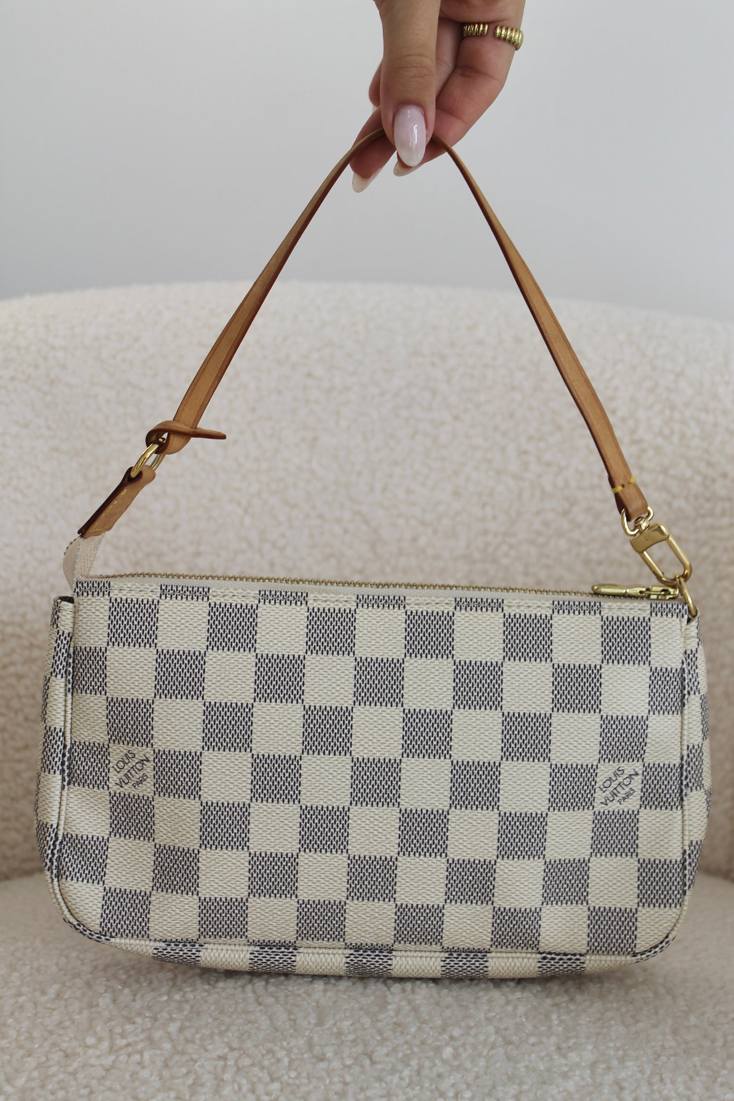 Louis Vuitton Pochette Accessoires
