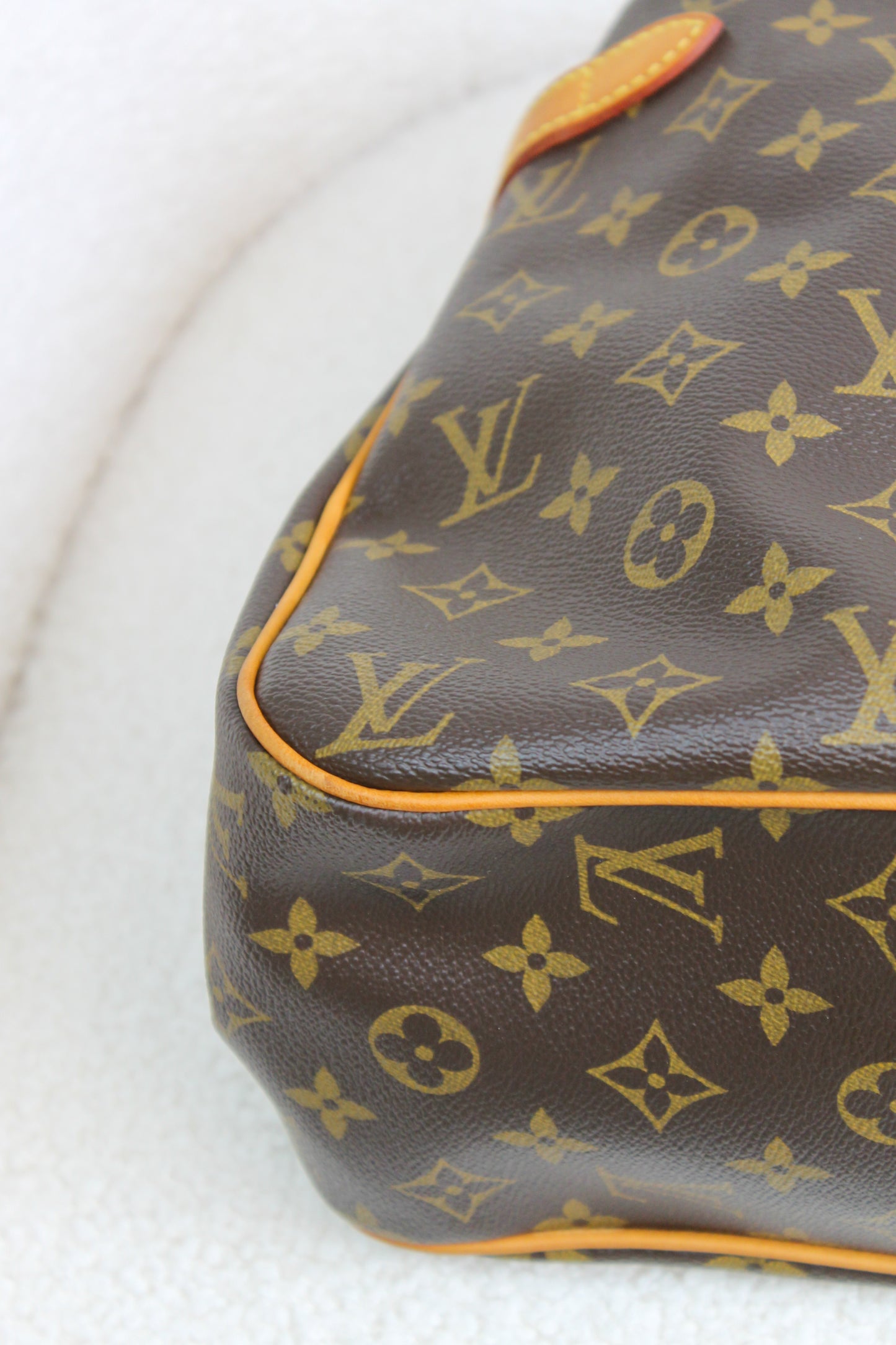 Louis Vuitton Batignolles Horizontal