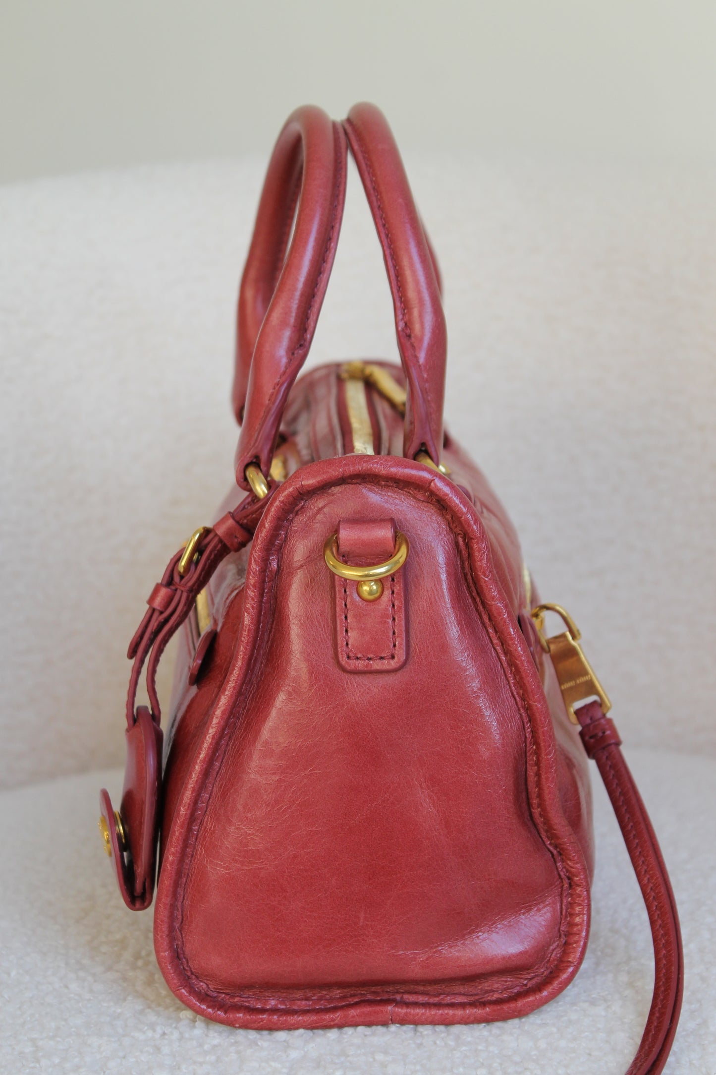 Miu Miu Vitello Shine