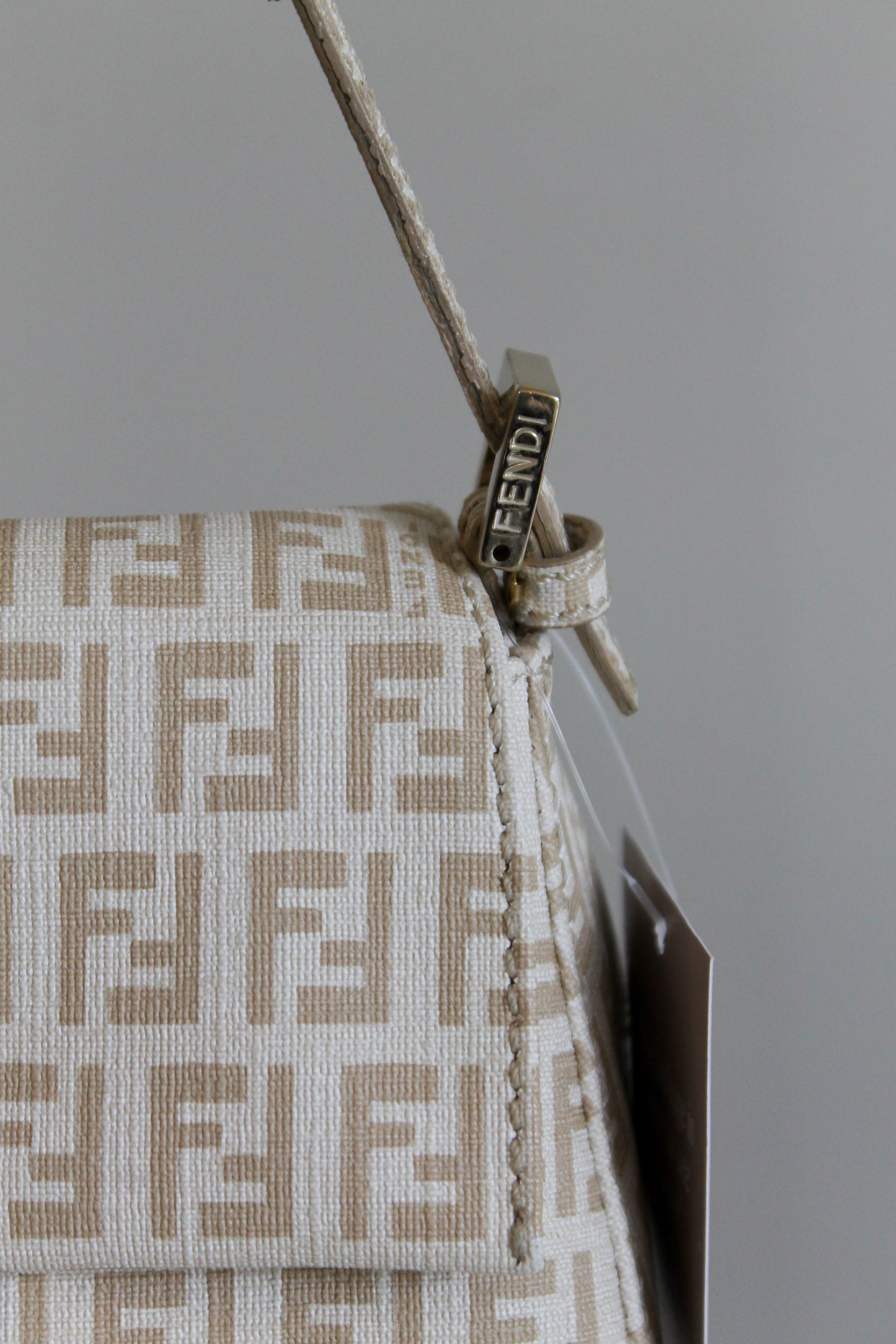 Fendi Mamma Baguette Mini