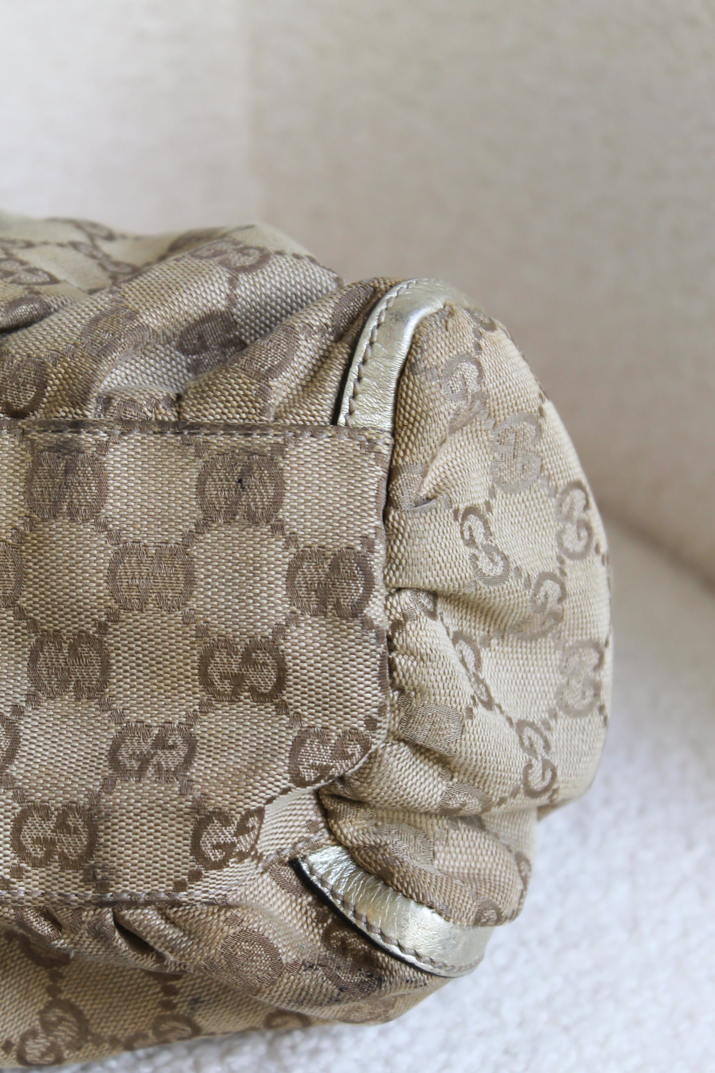 Gucci Abbey D-Ring Shoulder Bag