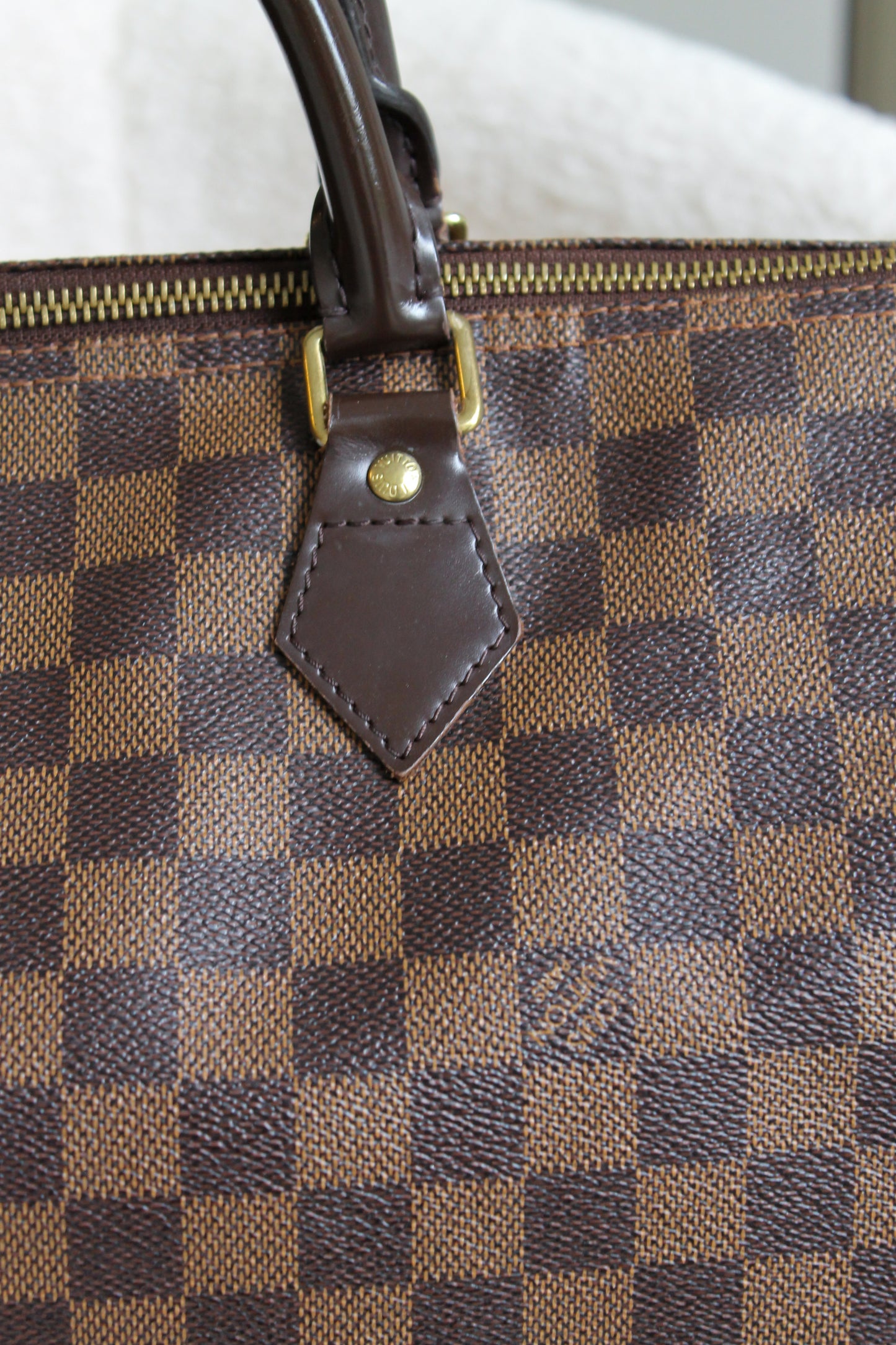 Louis Vuitton Speedy 35