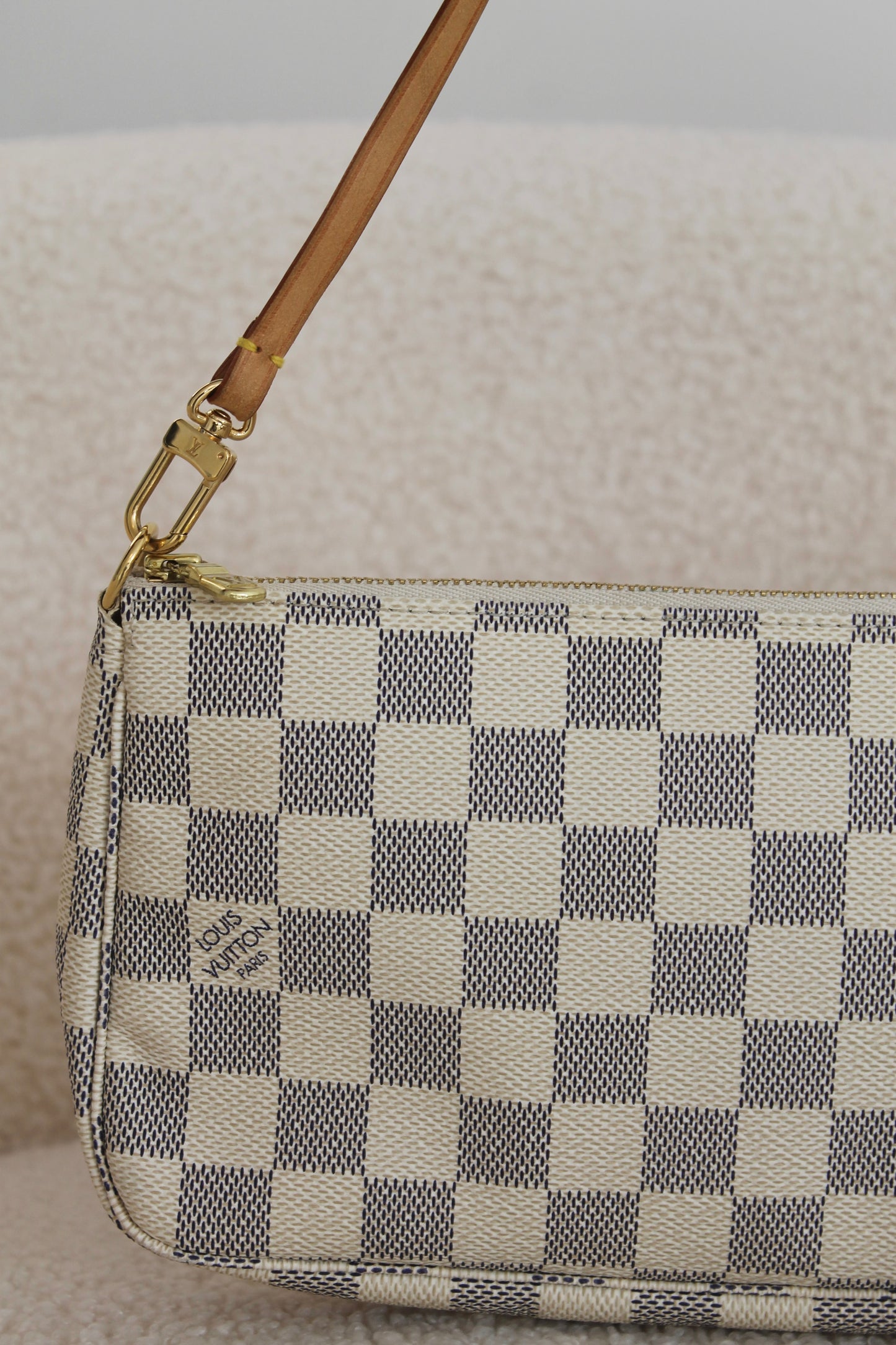 Louis Vuitton Pochette Accessoires