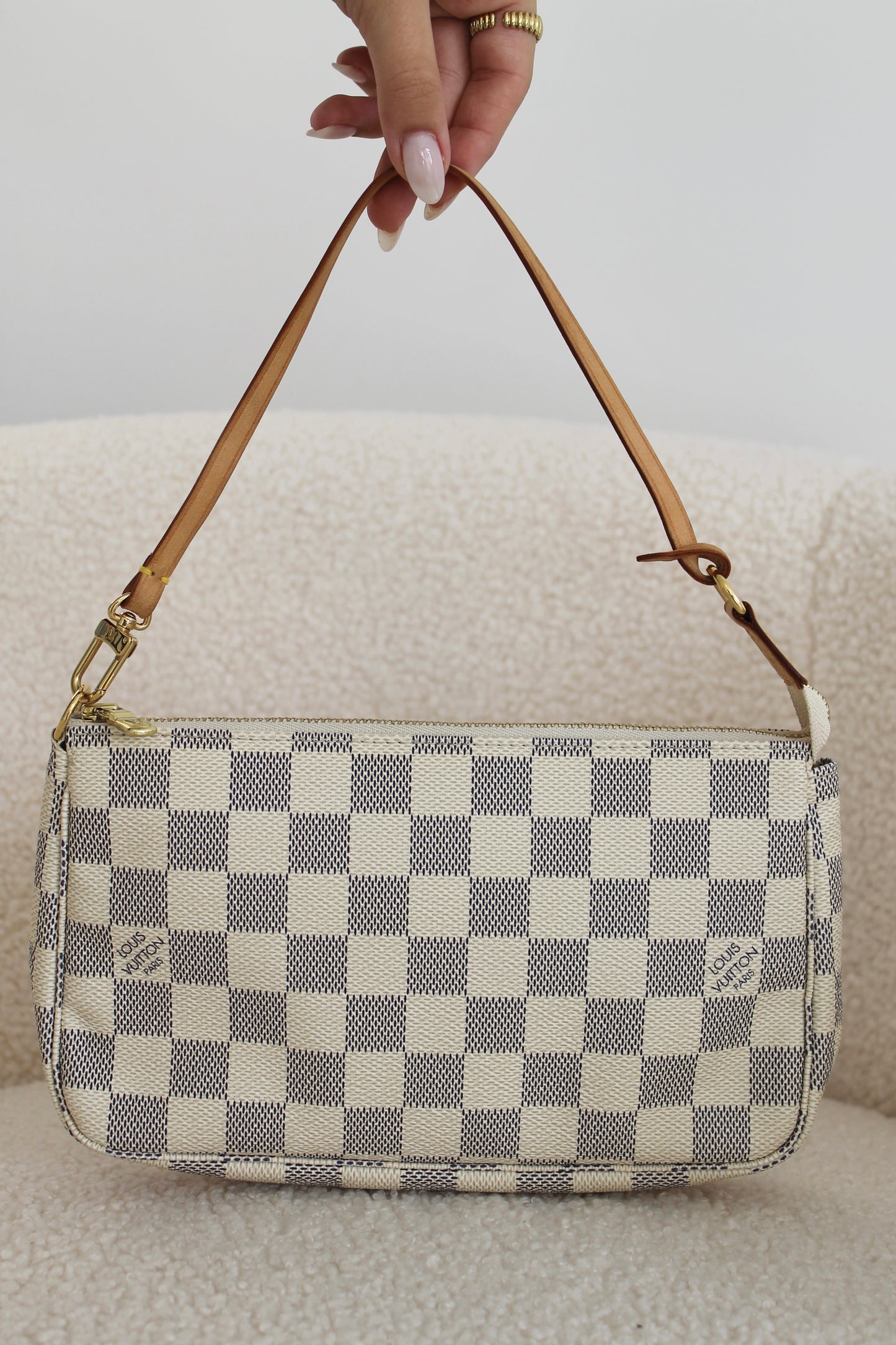 Louis Vuitton Pochette Accessoires
