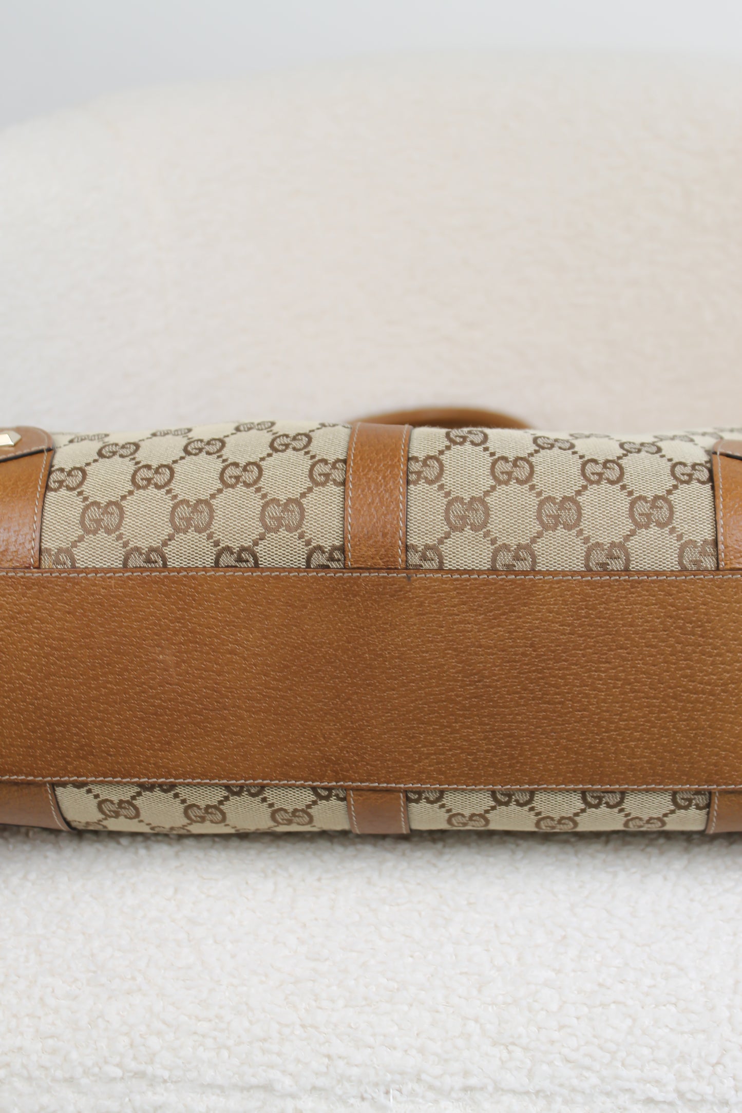 Gucci Jackie