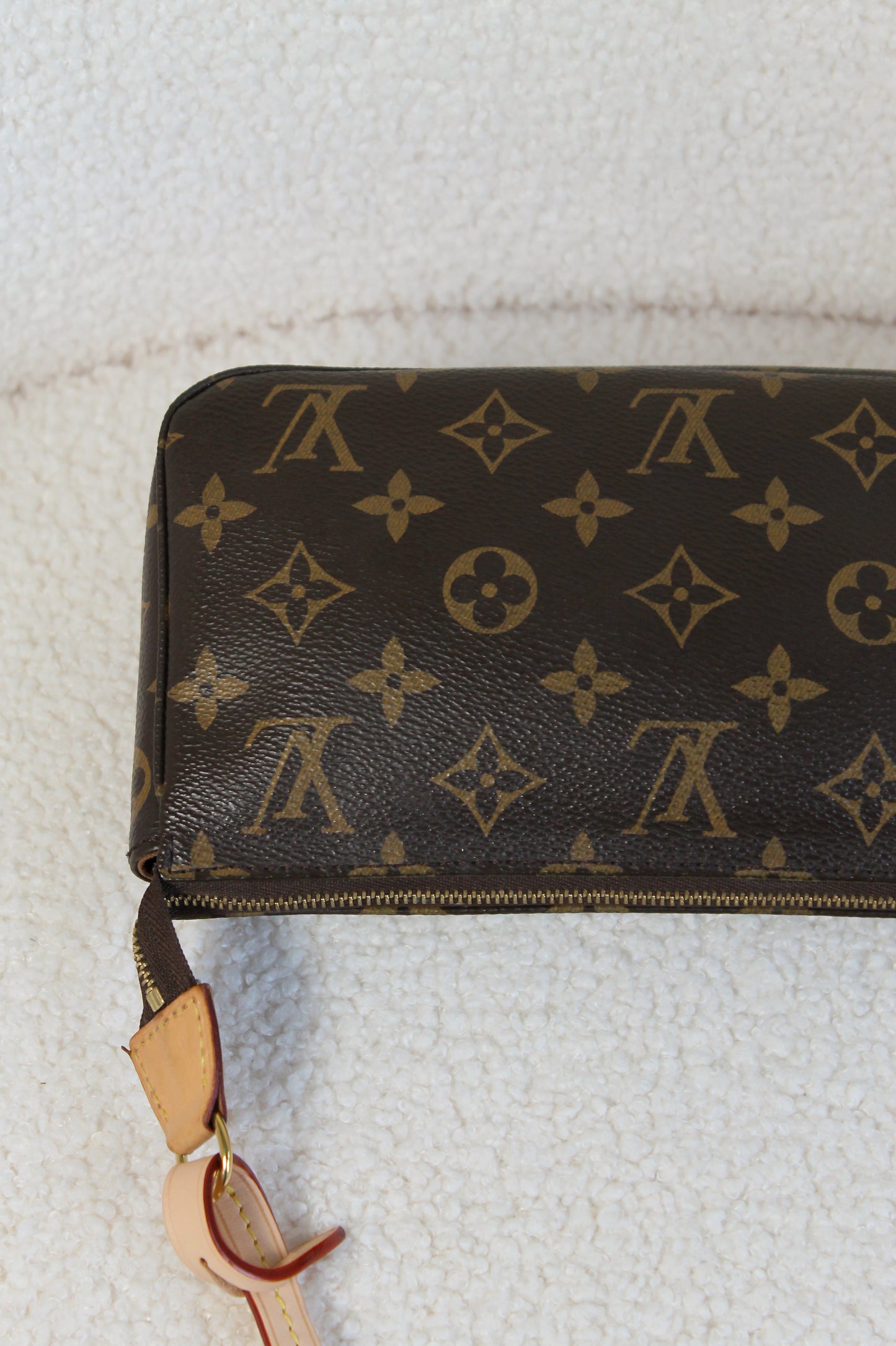 Louis Vuitton Pochette Accessoires NM