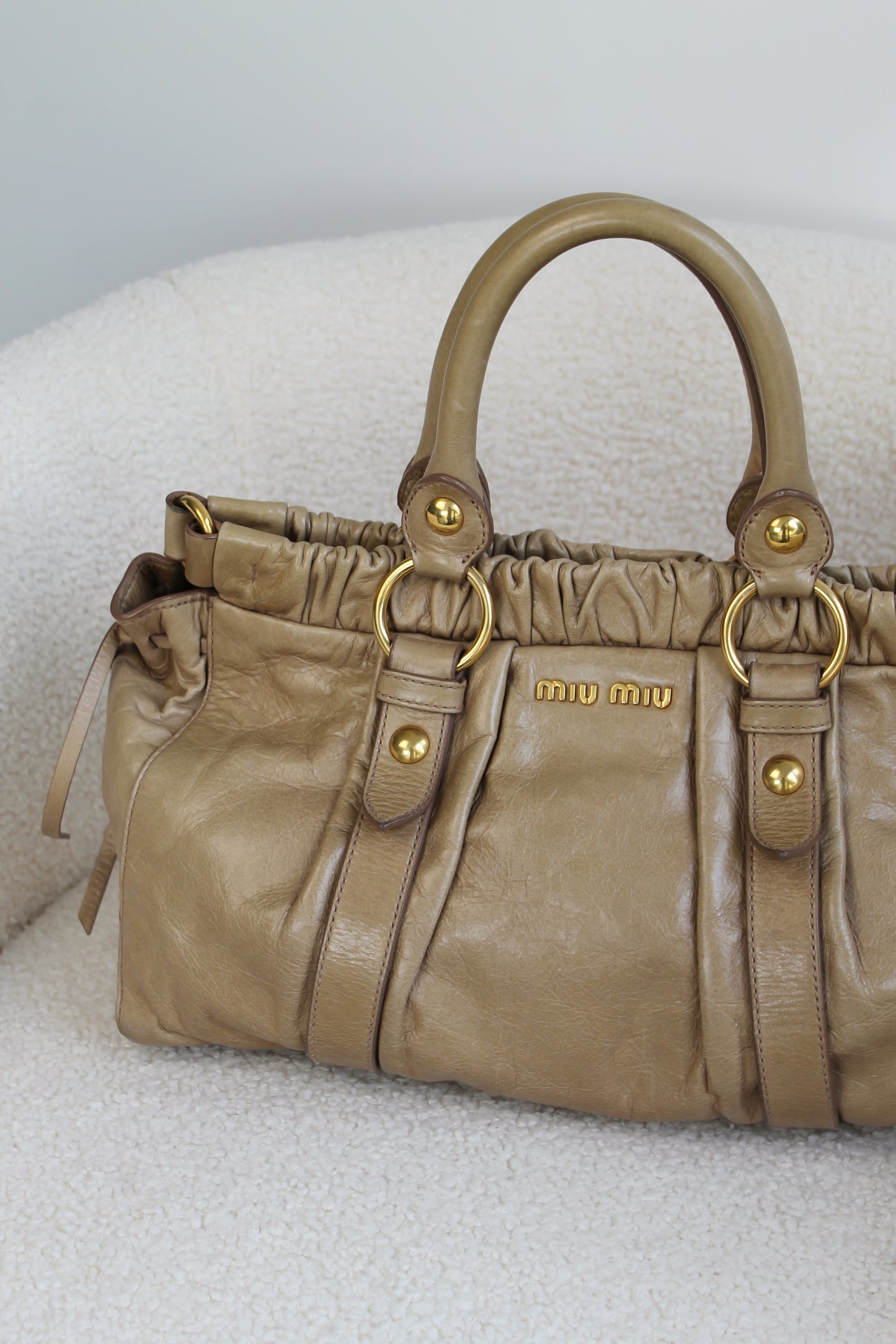 Miu Miu Vitello Lux