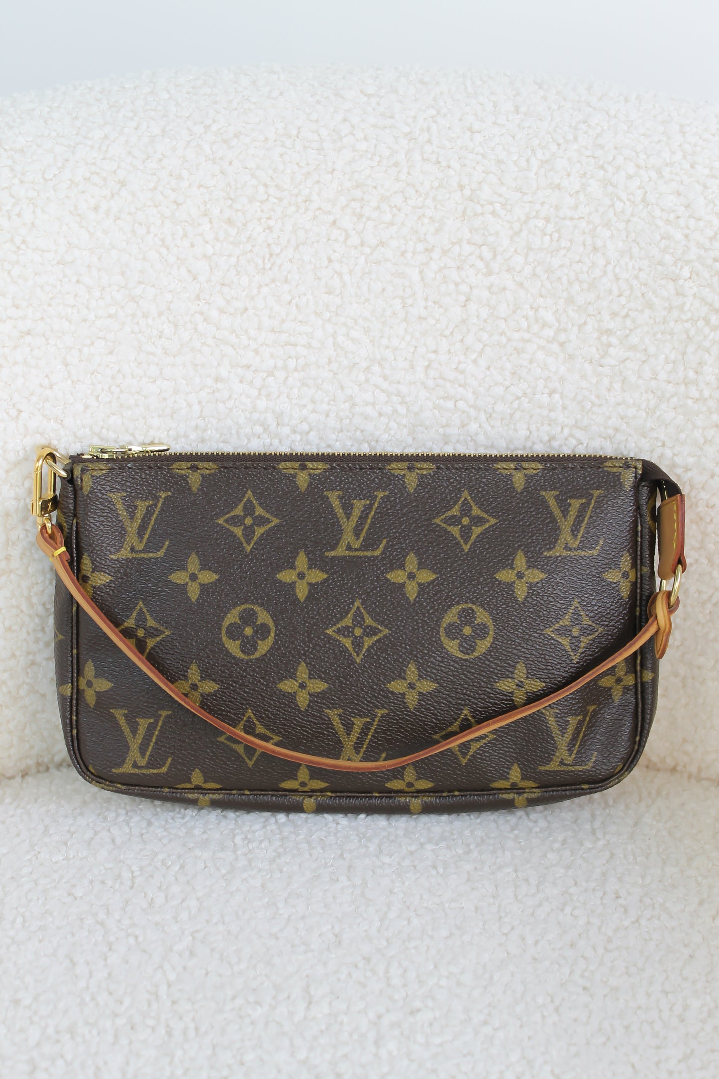 Louis Vuitton Pochette Accessoires
