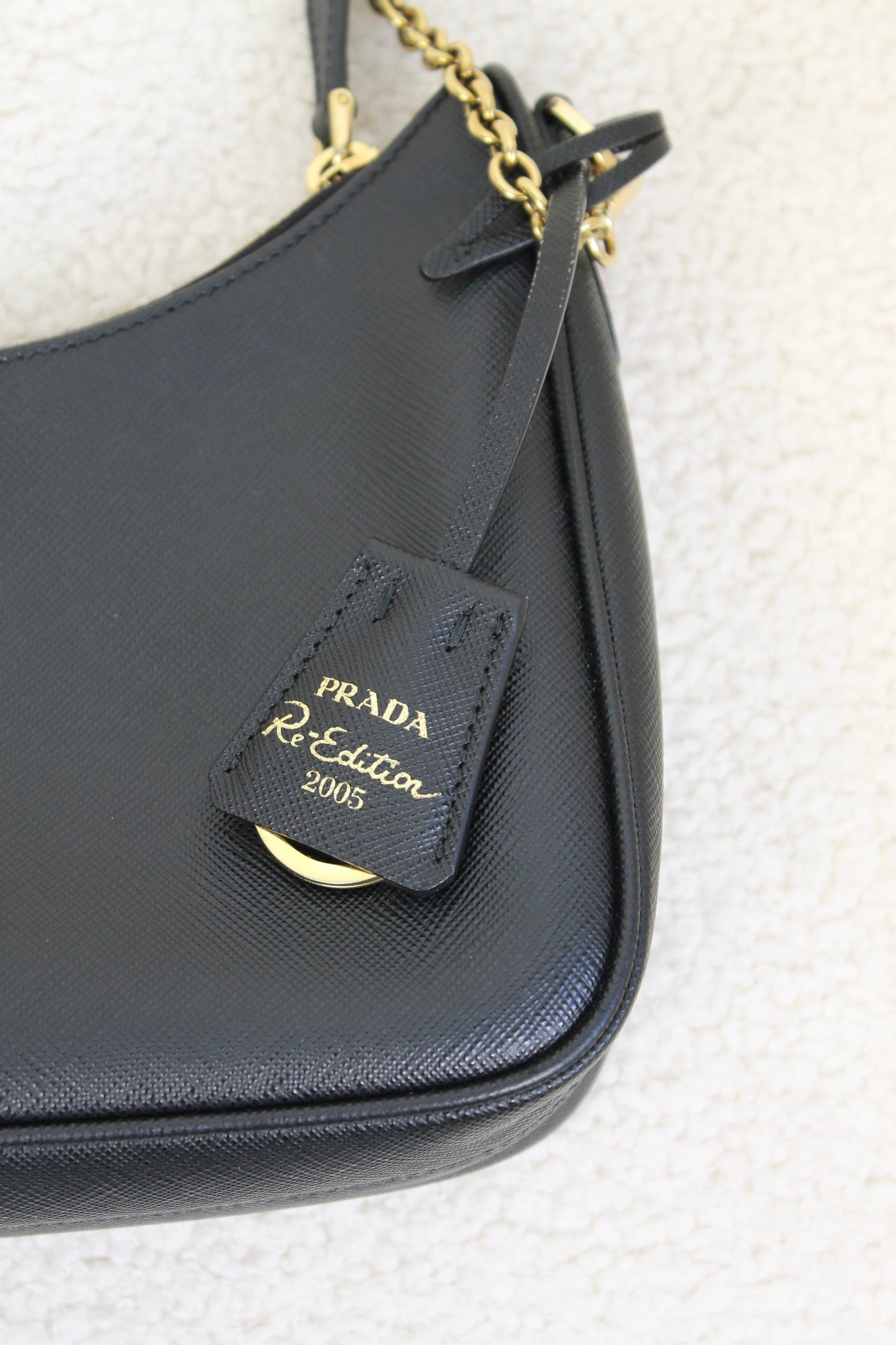 Prada Re-Edition 2005 Shoulder Bag