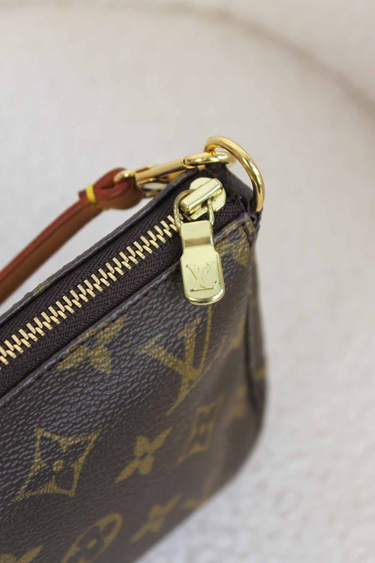 Louis Vuitton Pochette Accessoires
