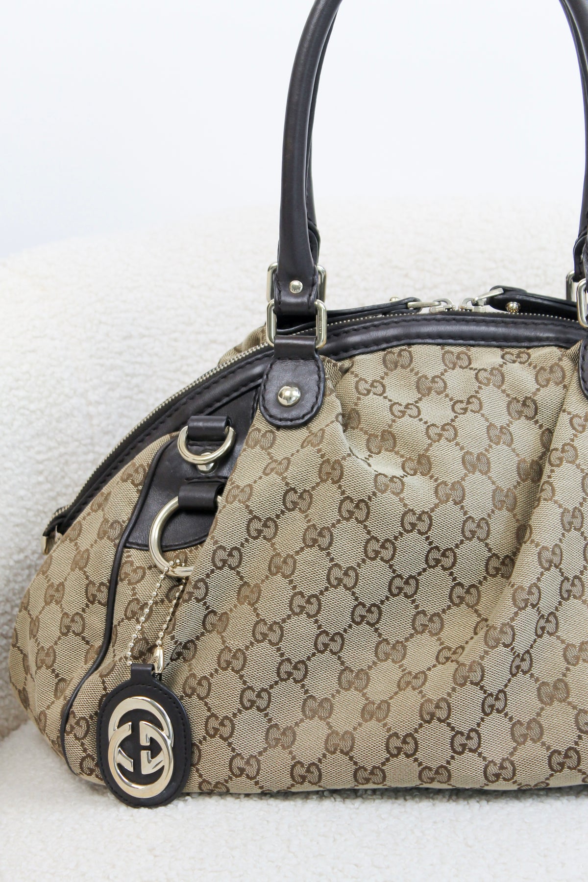 Gucci Sukey Boston