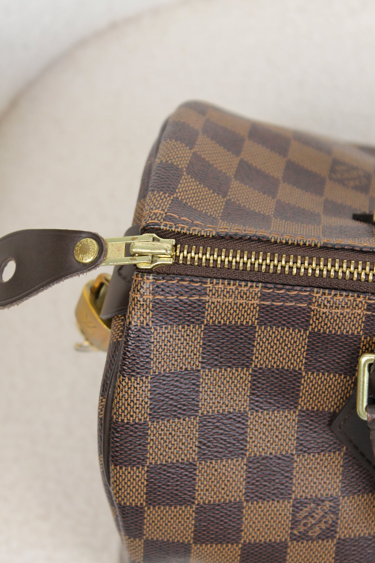Louis Vuitton Speedy 30