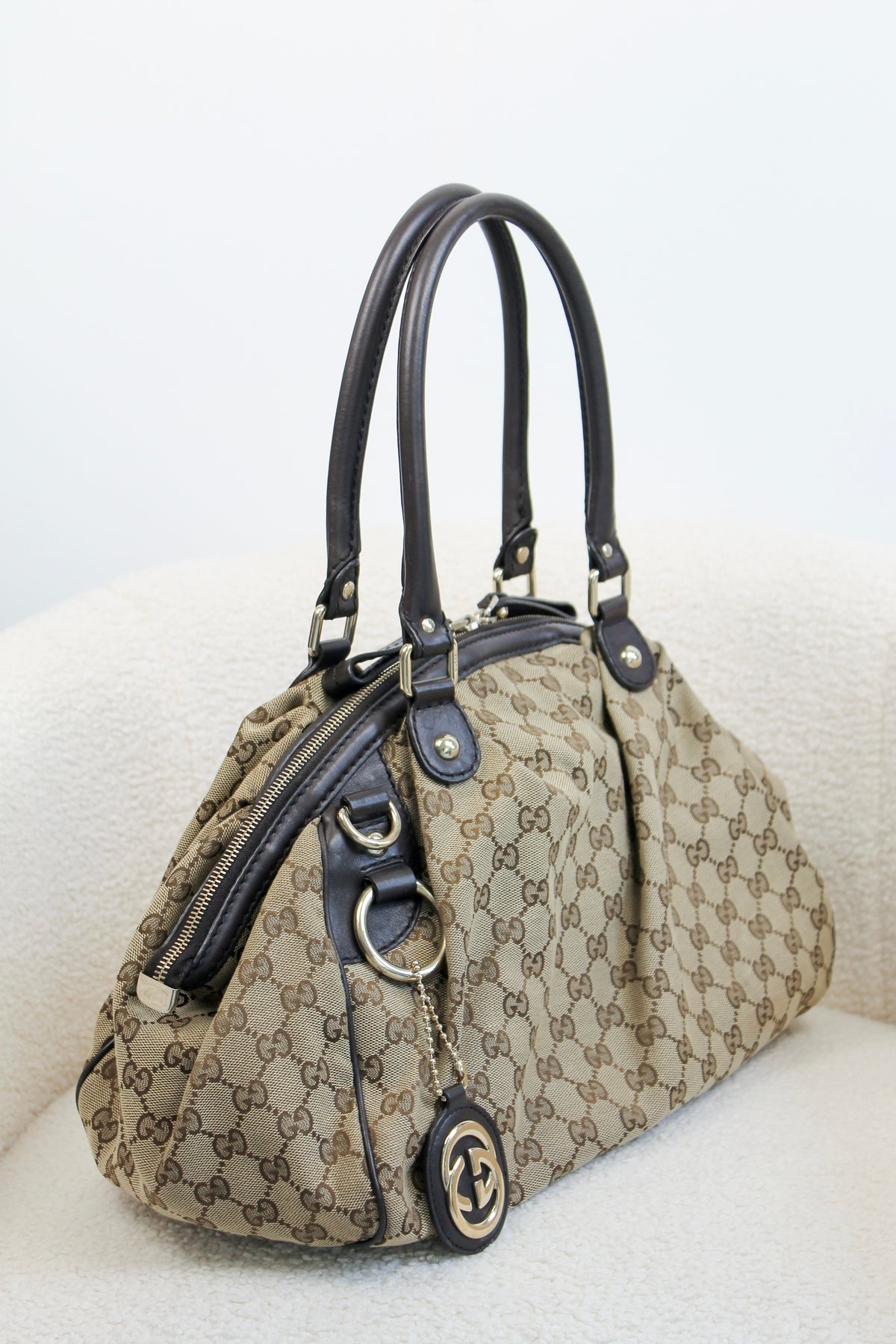 Gucci Sukey Boston
