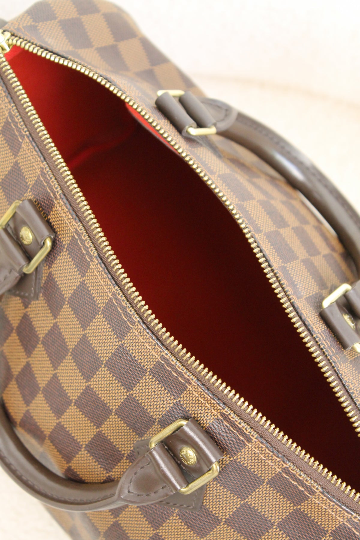 Louis Vuitton Speedy 30