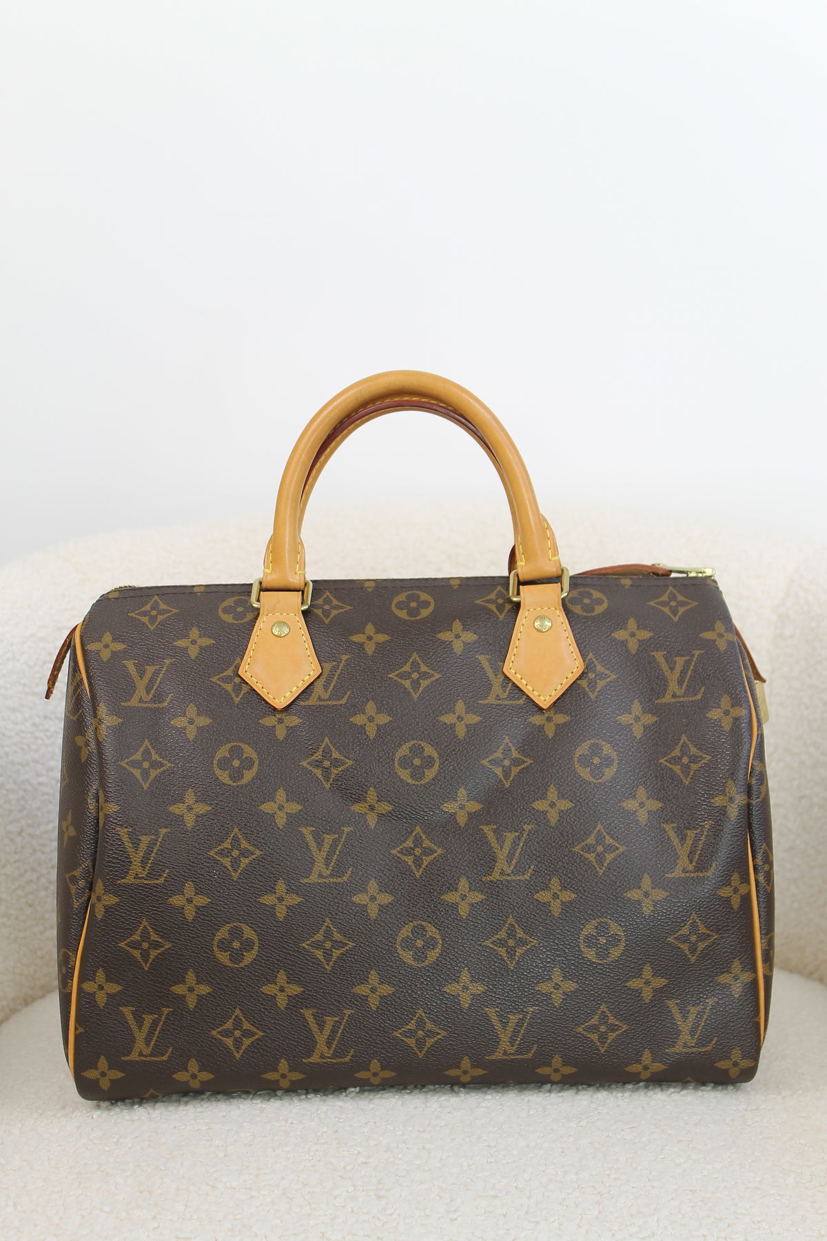 Louis Vuitton Speedy 30