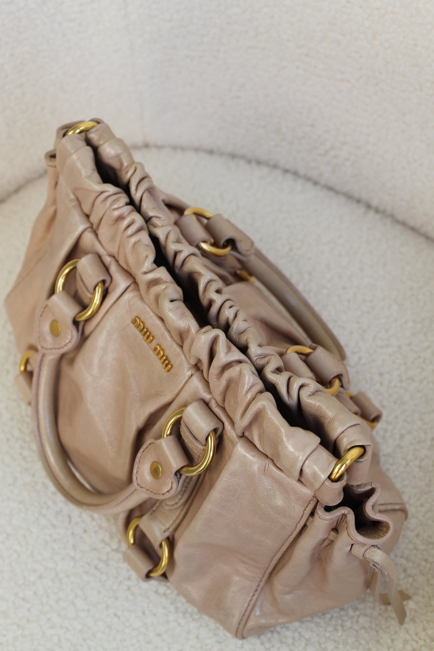 Miu Miu Vitello Shine