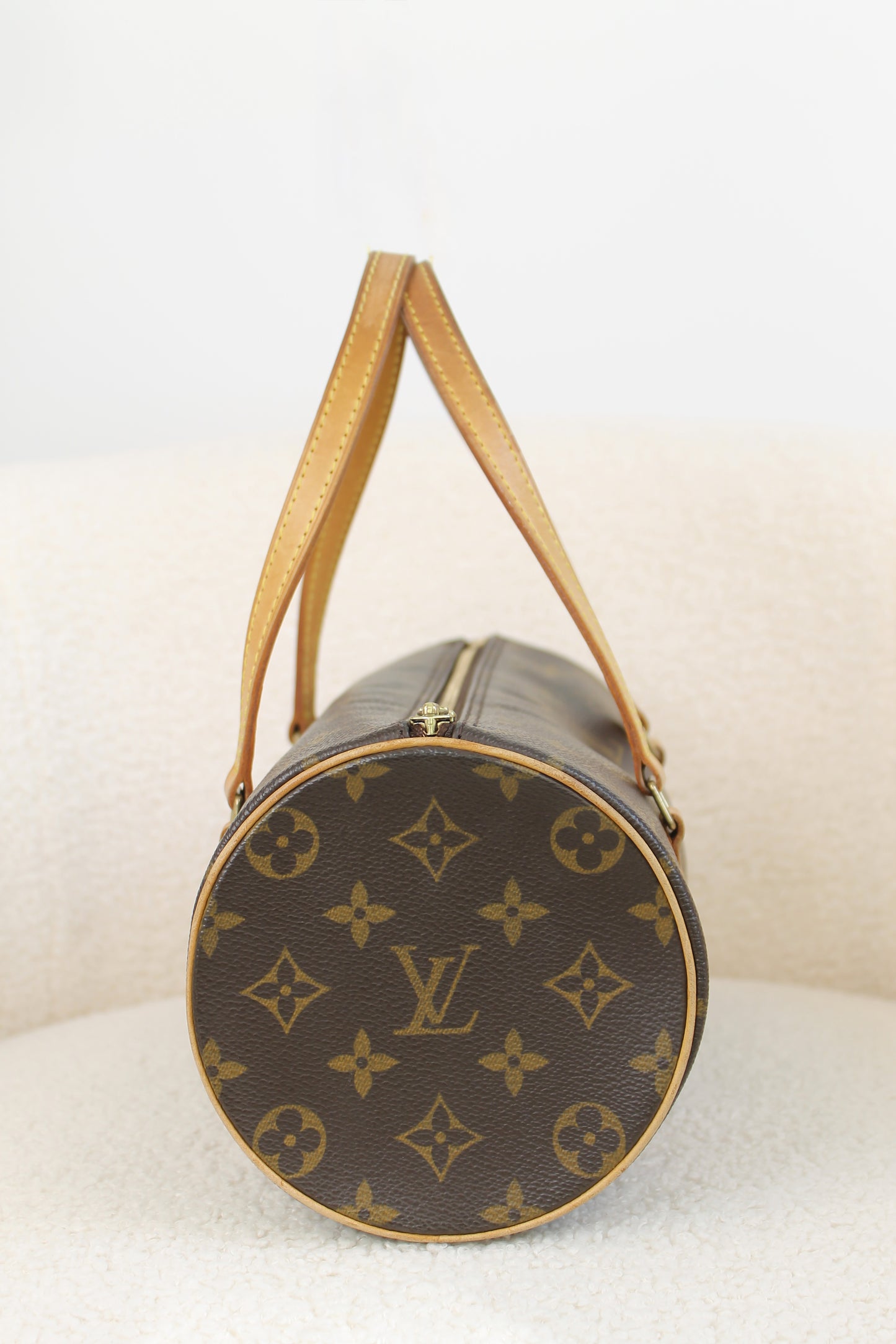 Louis Vuitton Papillon 28