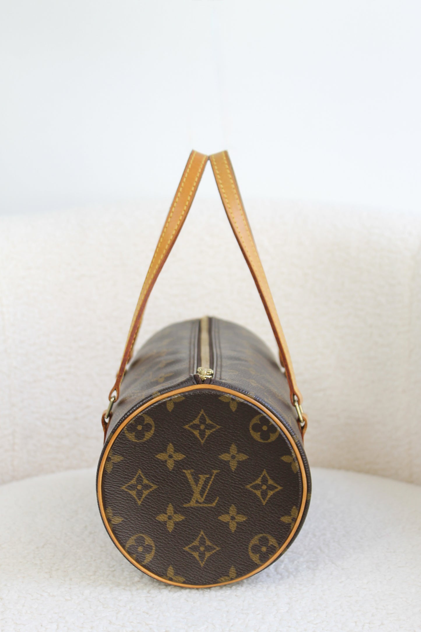 Louis Vuitton Papillon 28