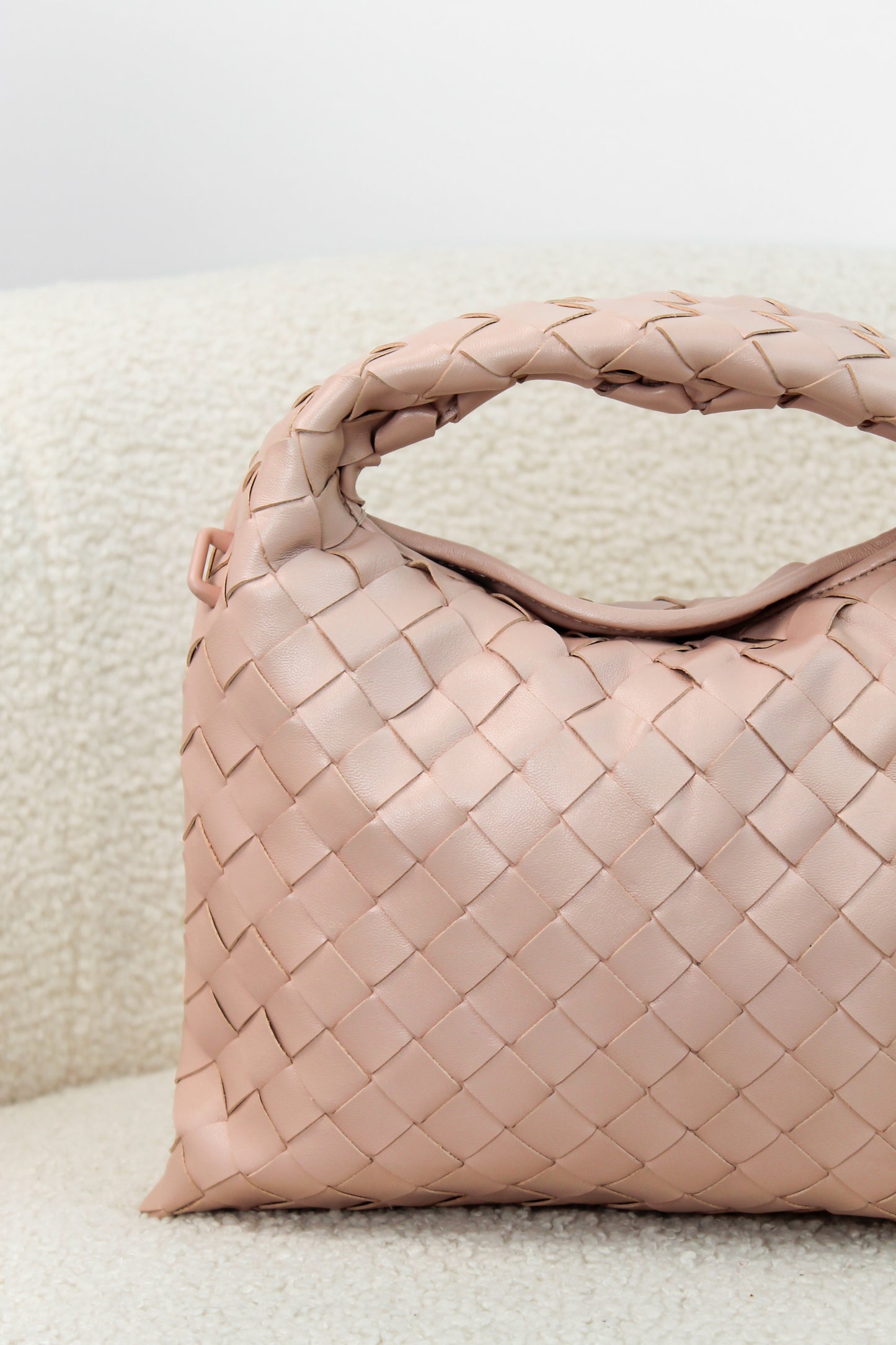 Bottega Veneta Mini Hop