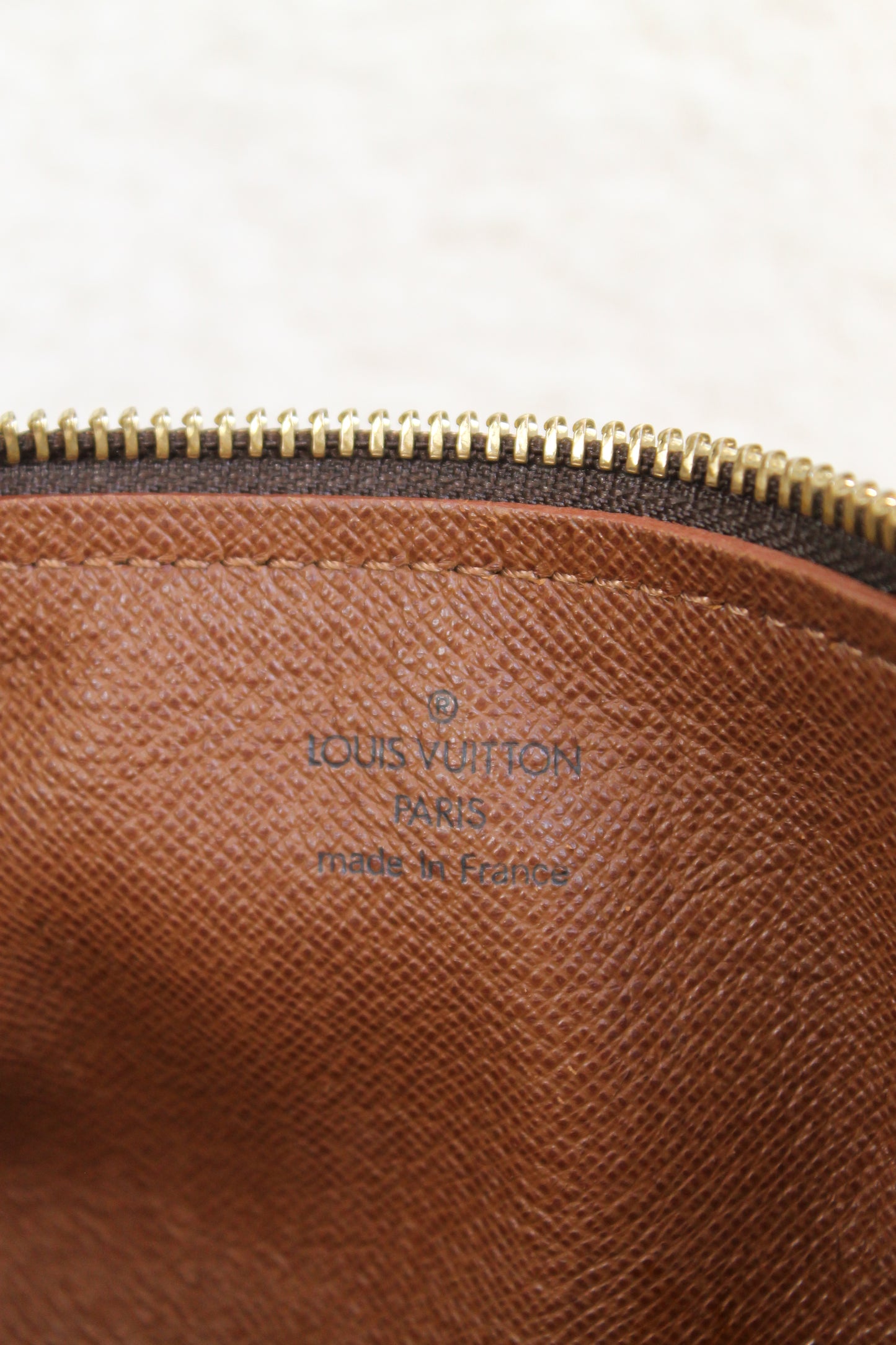 Louis Vuitton Papillon 28