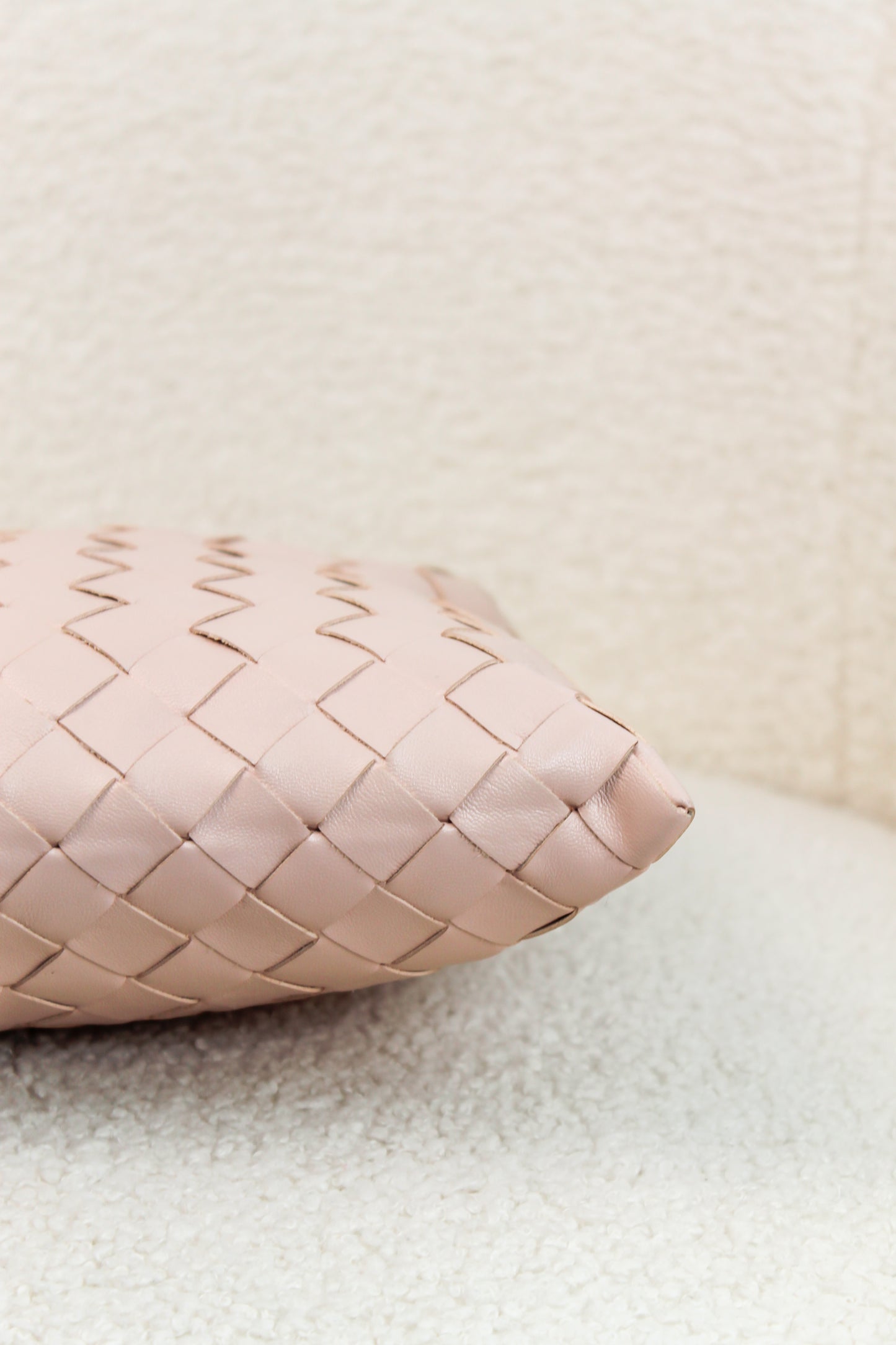 Bottega Veneta Mini Hop
