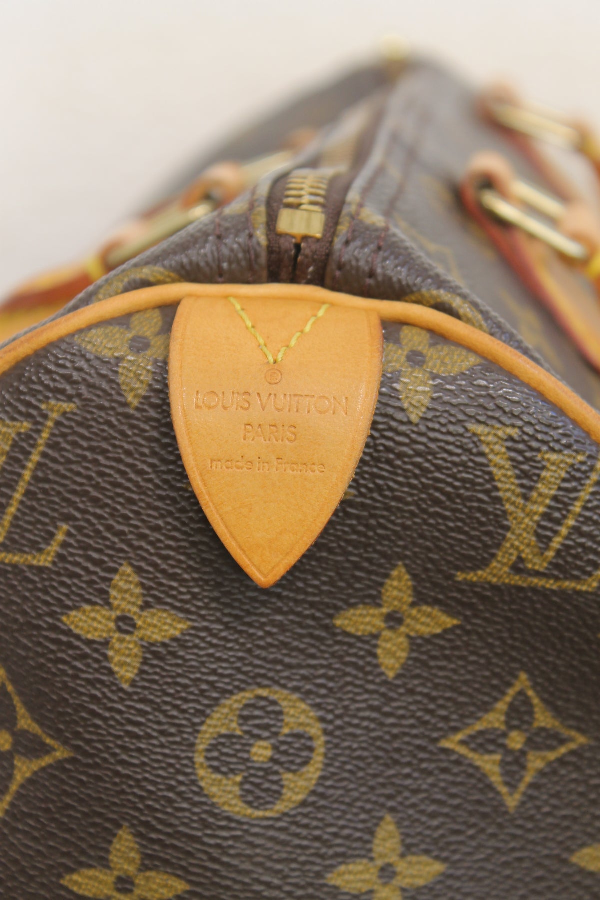 Louis Vuitton Speedy 30