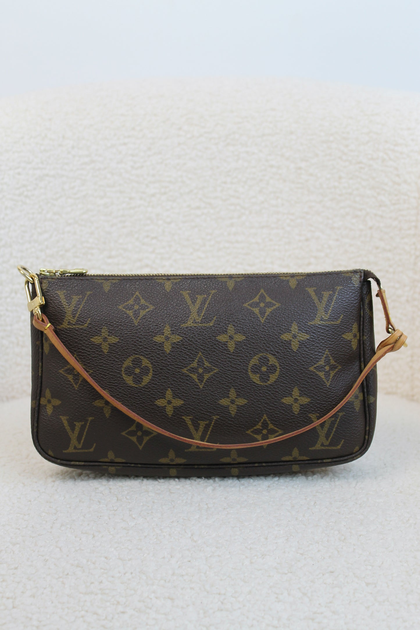 Louis Vuitton Pochette Accessoires