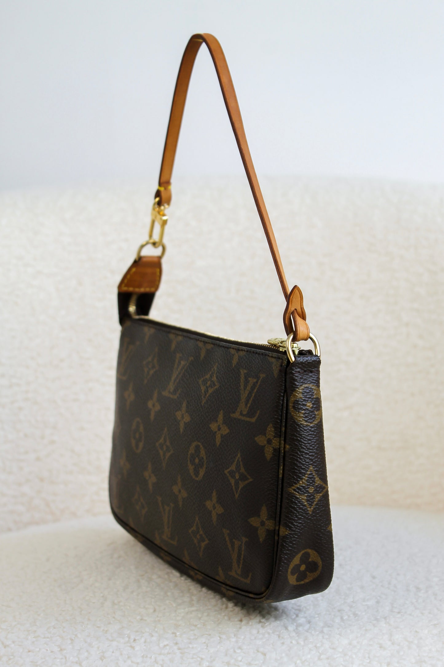 Louis Vuitton Pochette Accessoires
