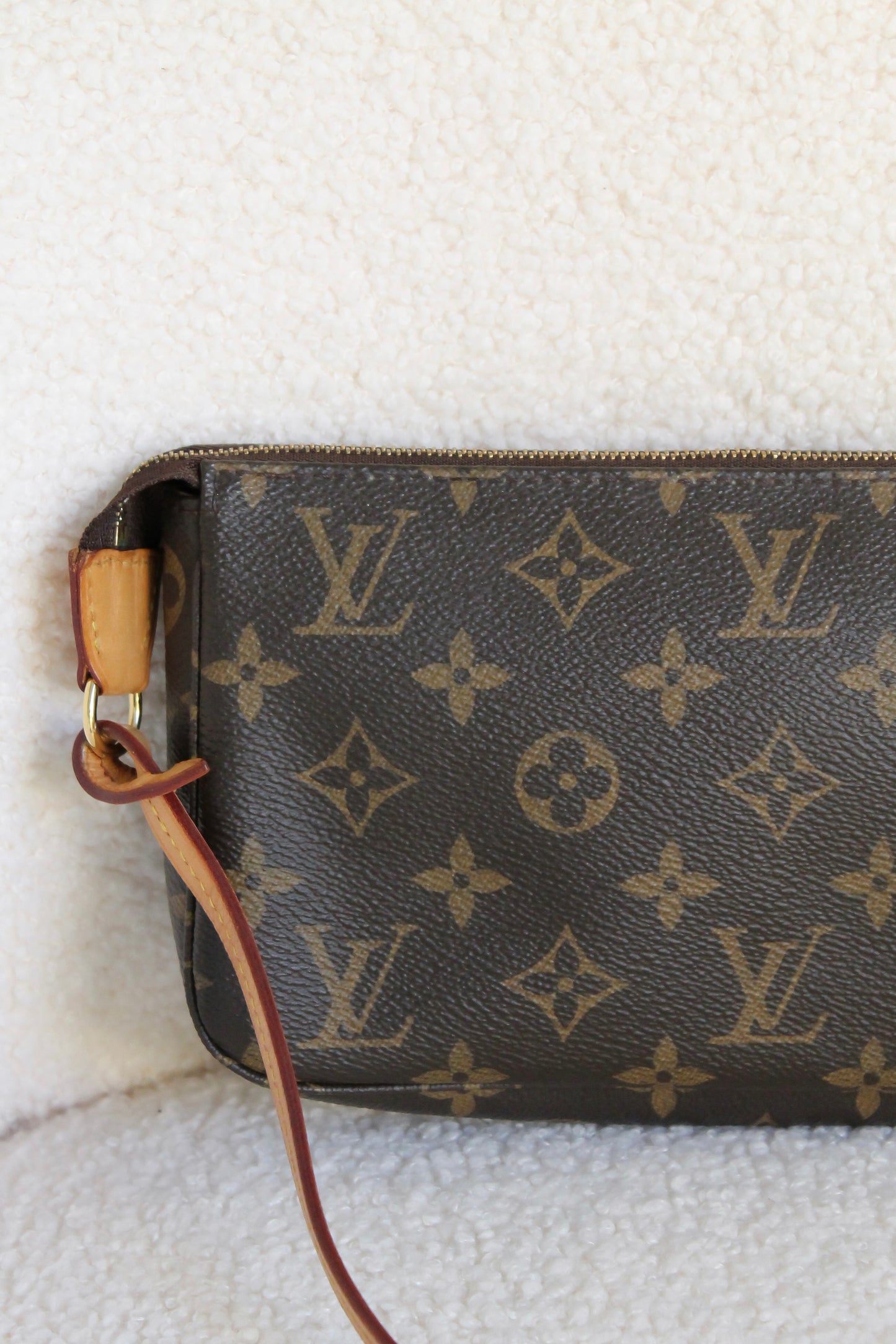 Louis Vuitton Pochette Accessoires NM