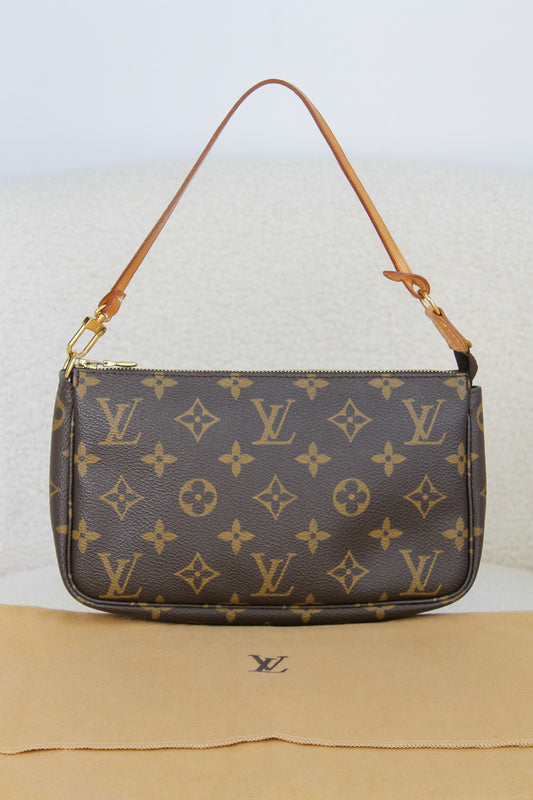 Louis Vuitton Pochette Accessoires