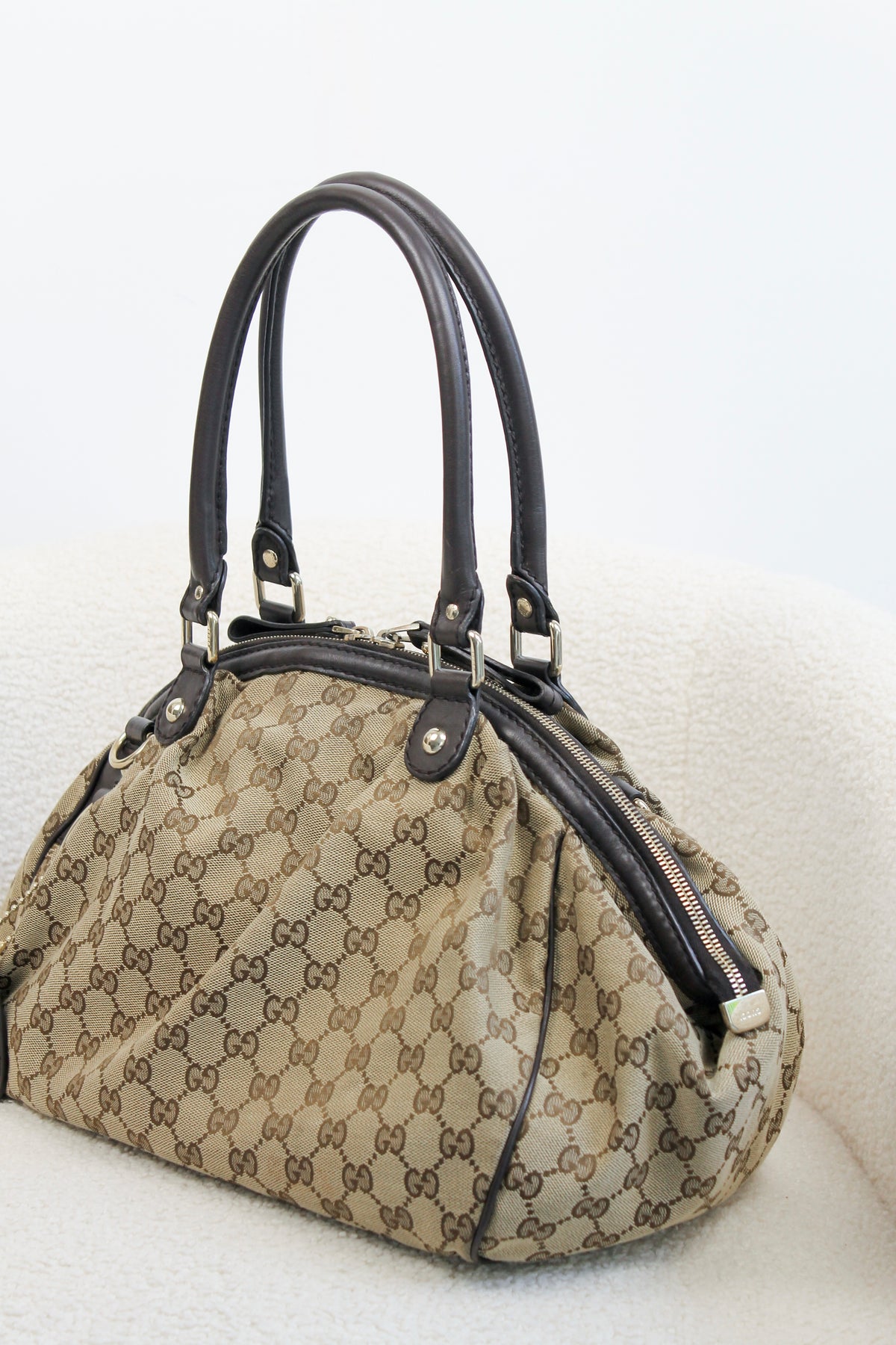 Gucci Sukey Boston