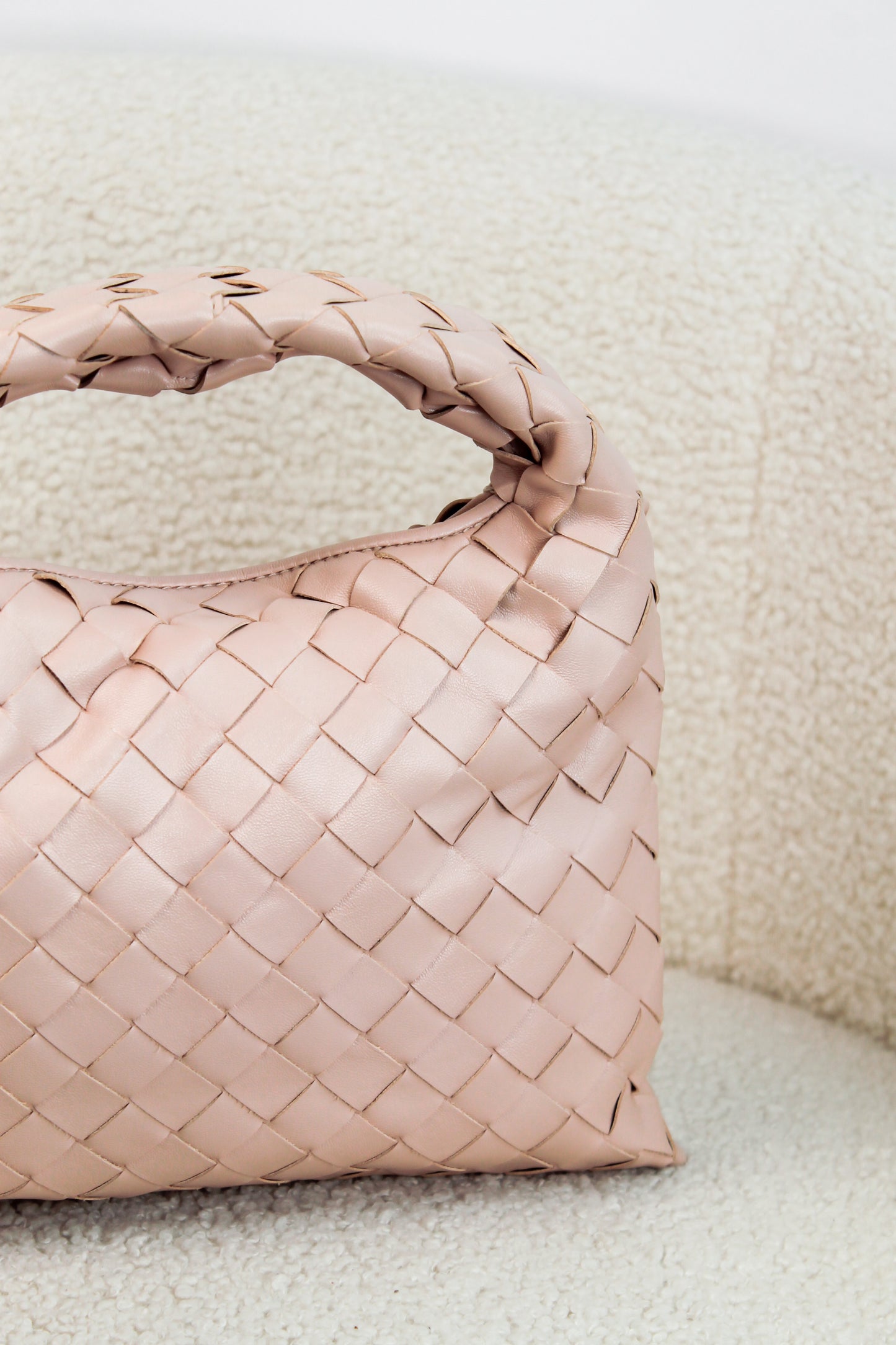Bottega Veneta Mini Hop