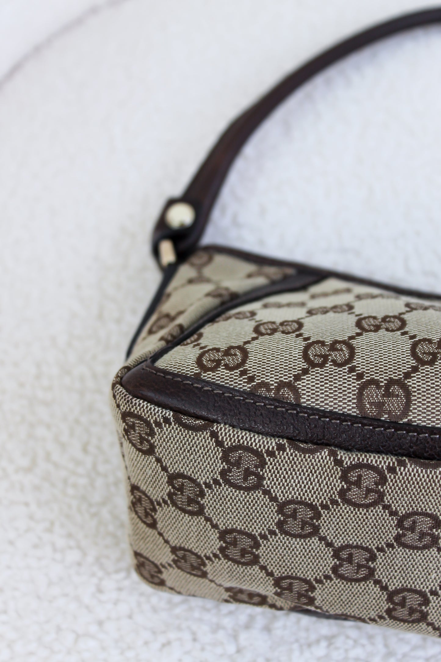 Gucci Mini Abbey D Ring Shoulder Bag