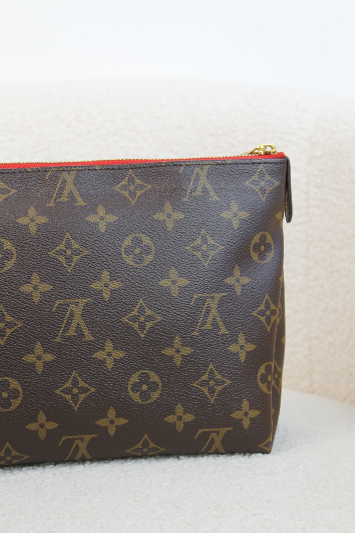 Louis Vuitton Pallas Pouch