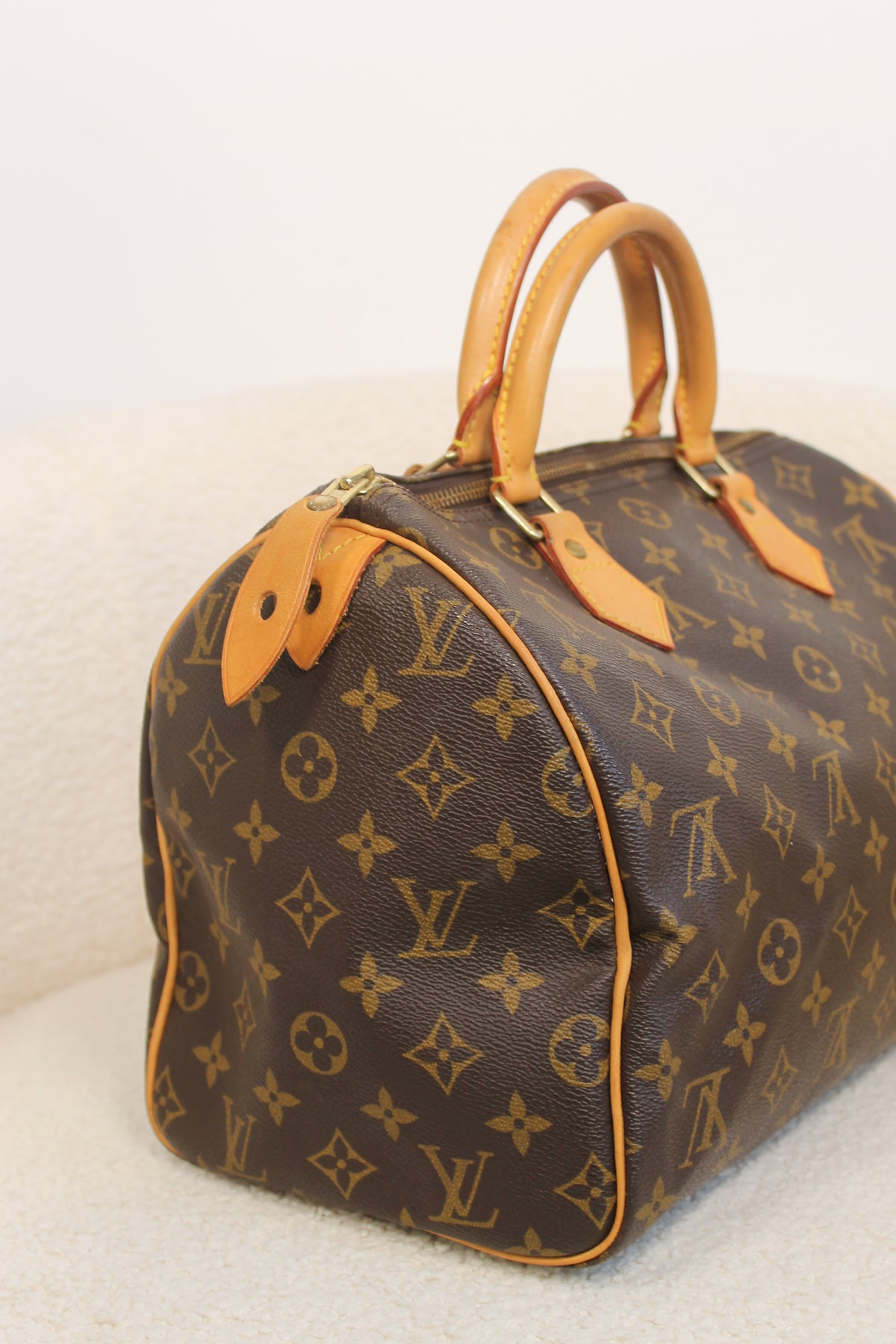 Louis Vuitton Speedy 30