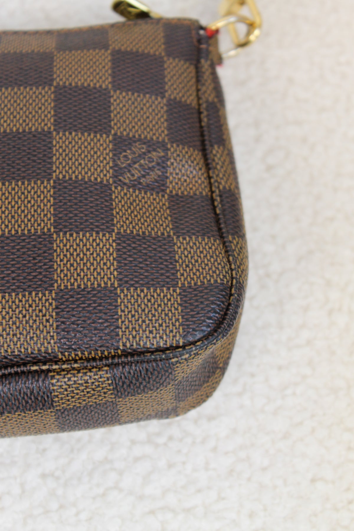 Louis Vuitton Pochette Accessoires