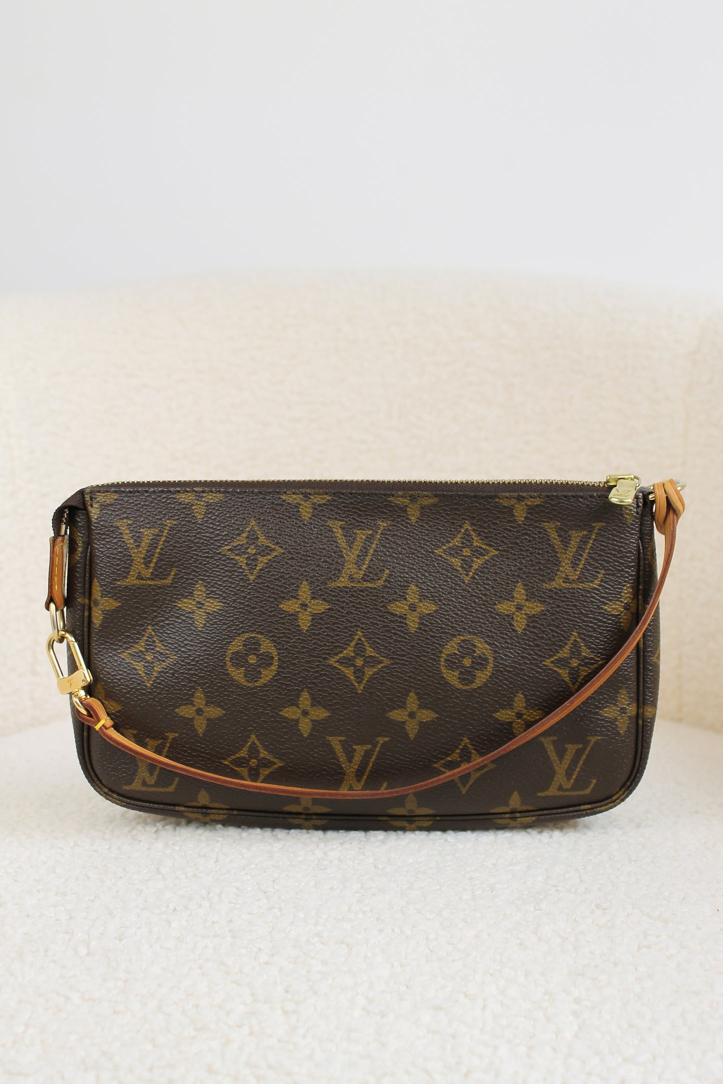 Louis Vuitton Pochette Accessoires