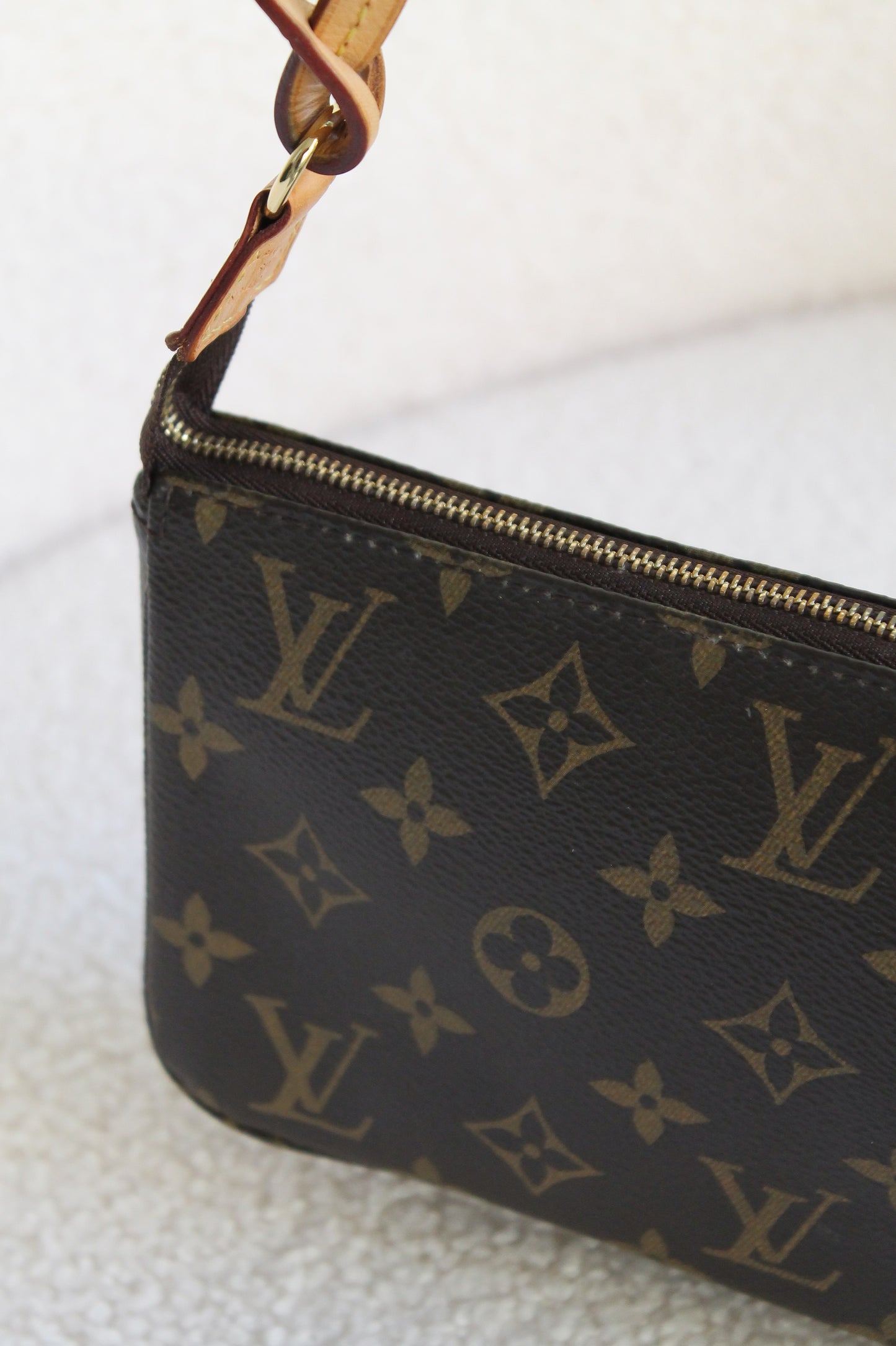 Louis Vuitton Pochette Accessoires NM