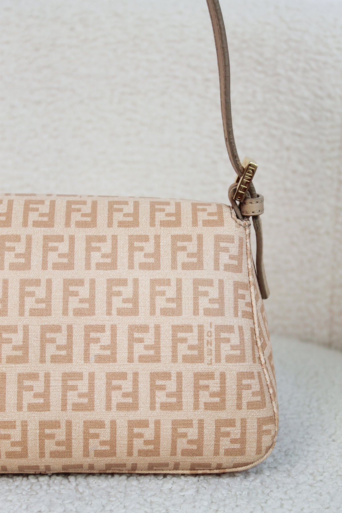 Fendi Pink Zucchino Mamma Baguette Mini