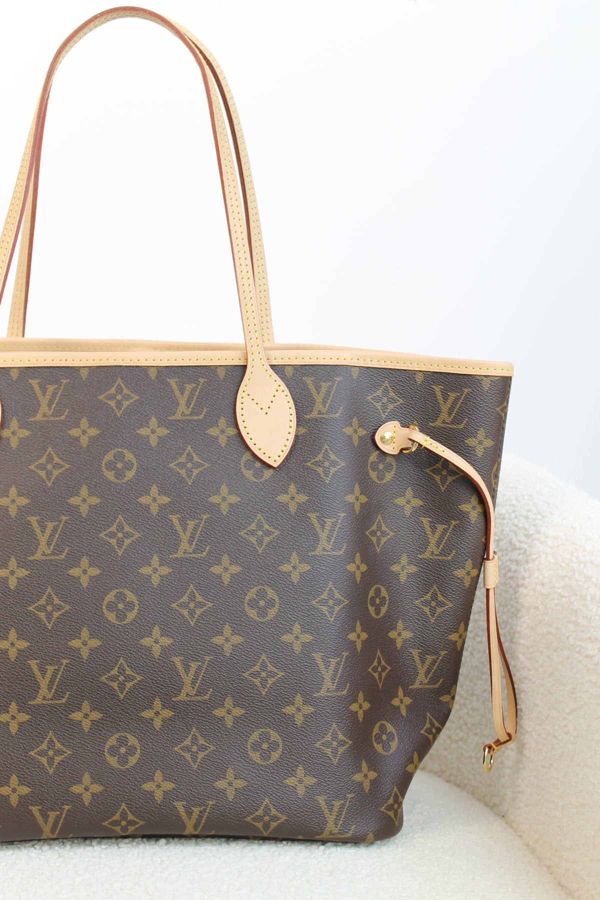 Louis Vuitton Neverfull MM