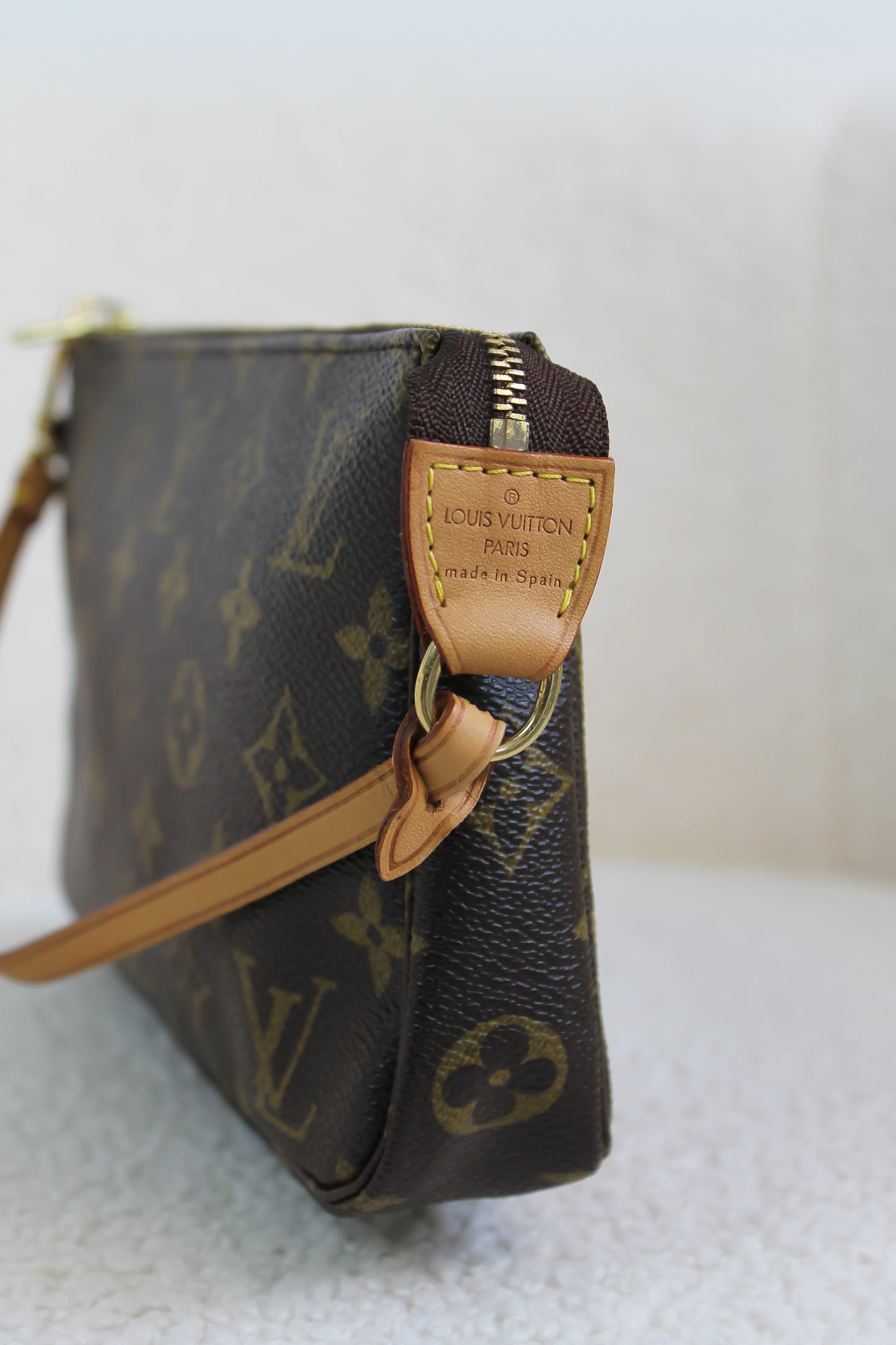 Louis Vuitton Pochette Accessoires