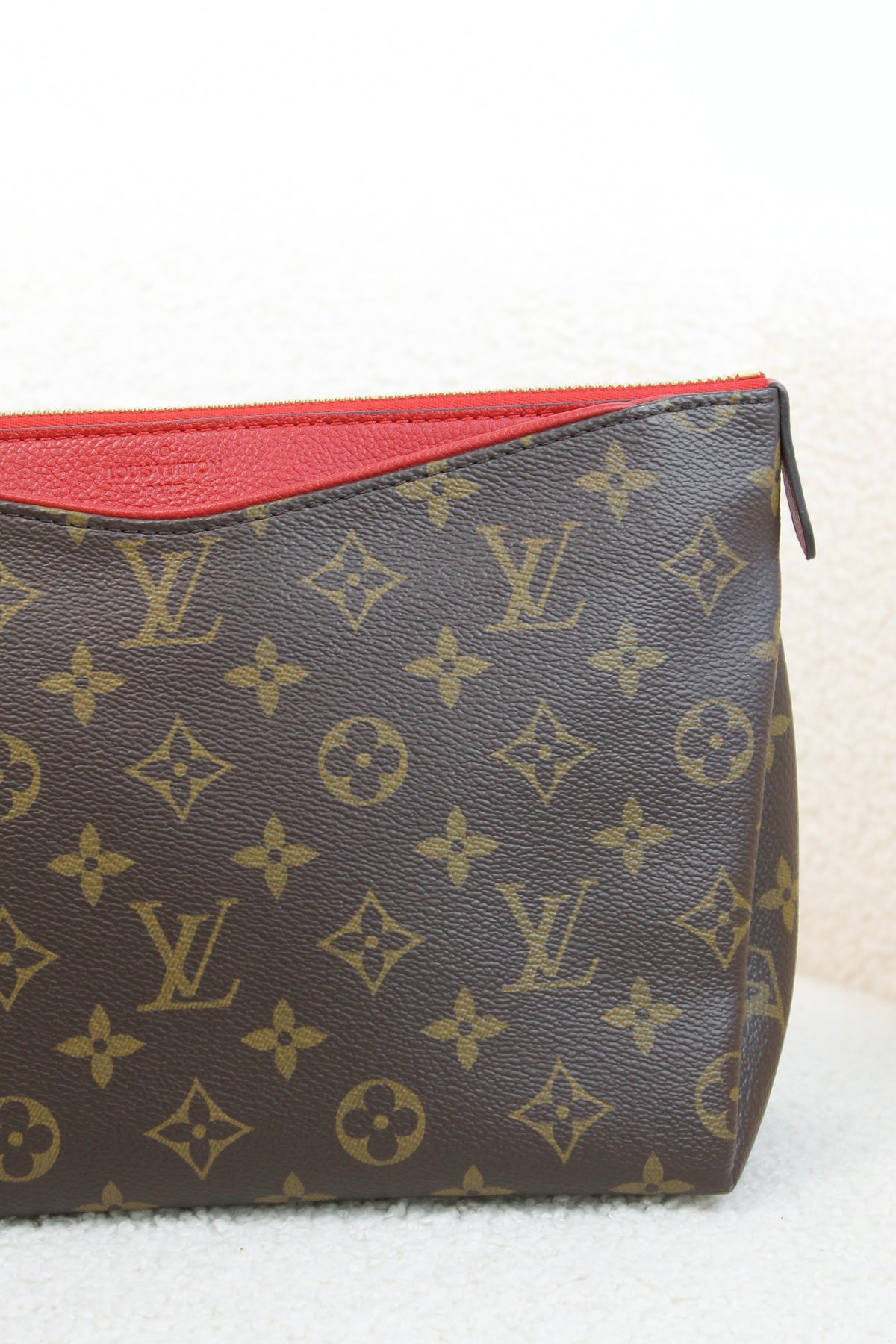 Louis Vuitton Pallas Pouch