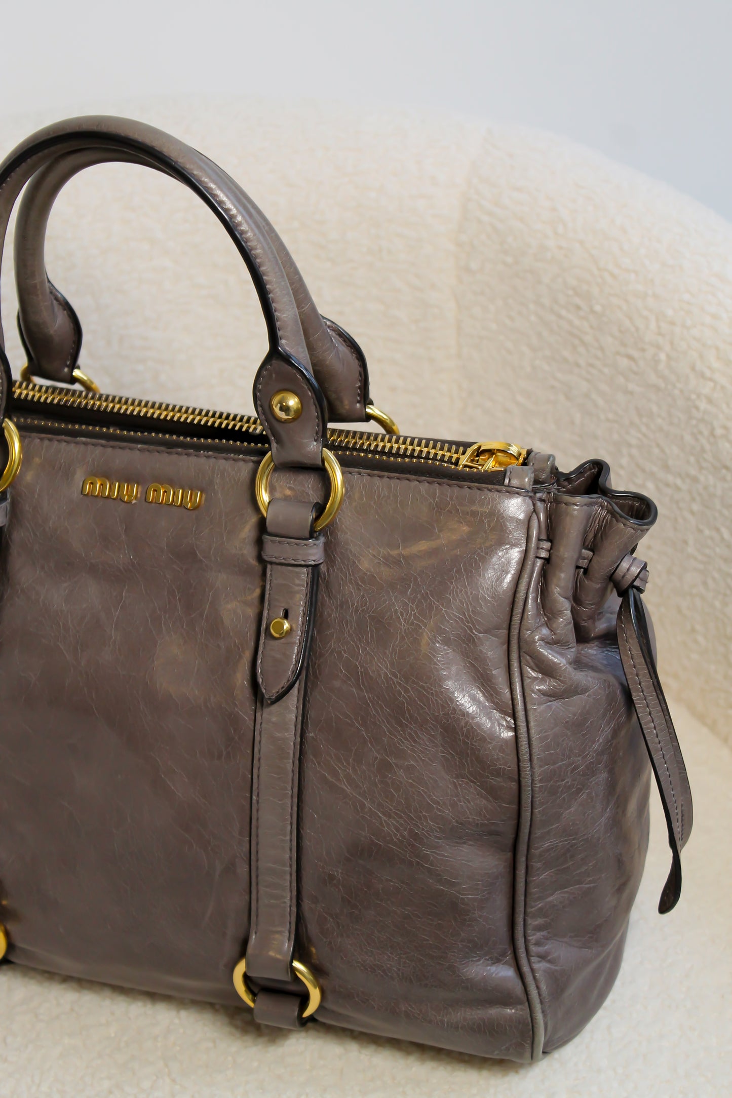 Miu Miu Shopping Vitello Shine