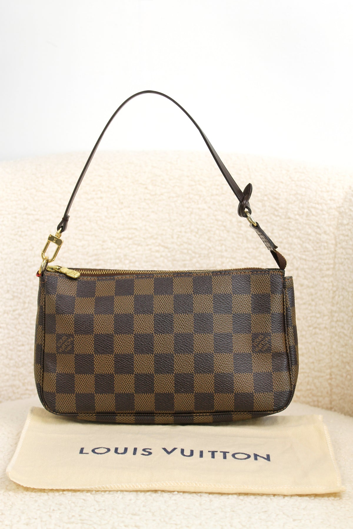 Louis Vuitton Pochette Accessoires