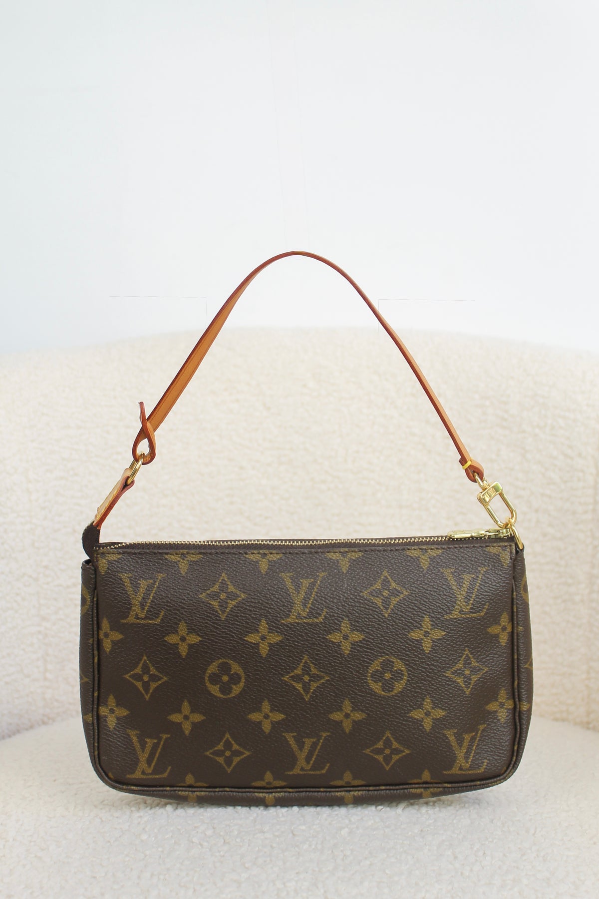 Louis Vuitton Pochette Accessoires