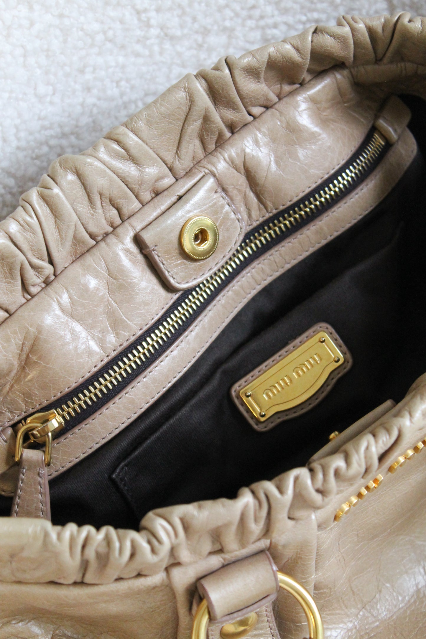 Miu Miu Vitello Lux