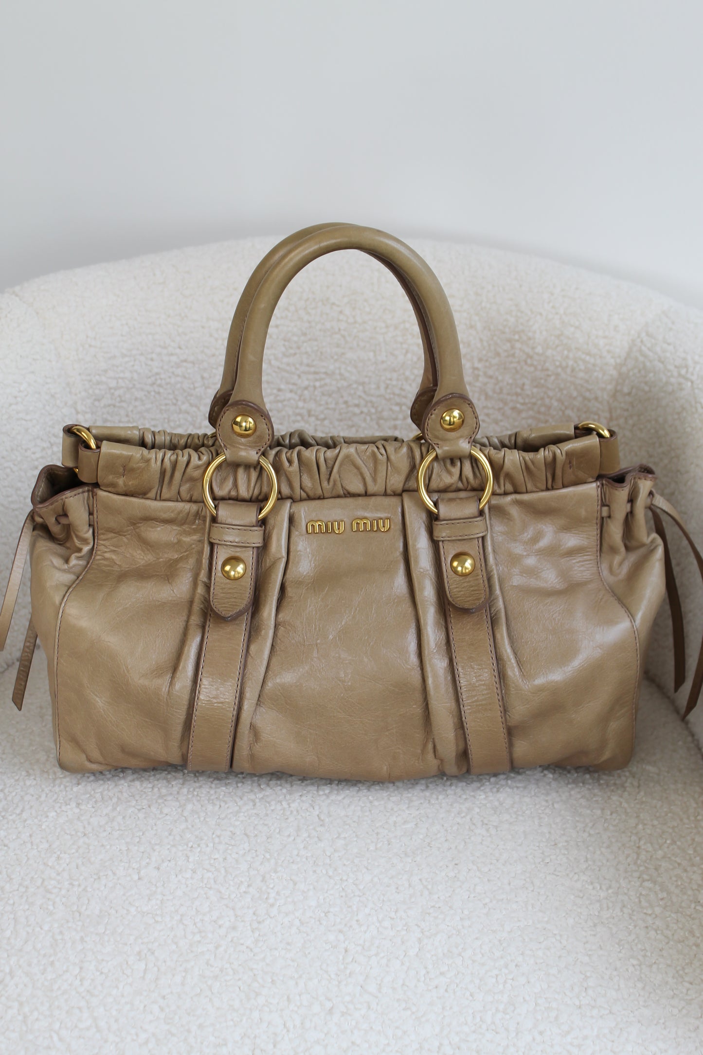 Miu Miu Vitello Lux