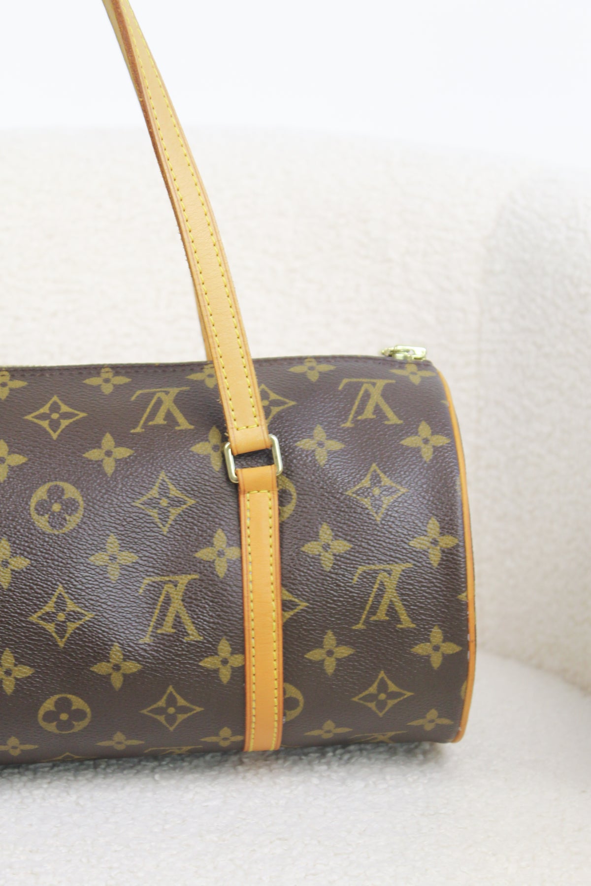 Louis Vuitton Papillon 30