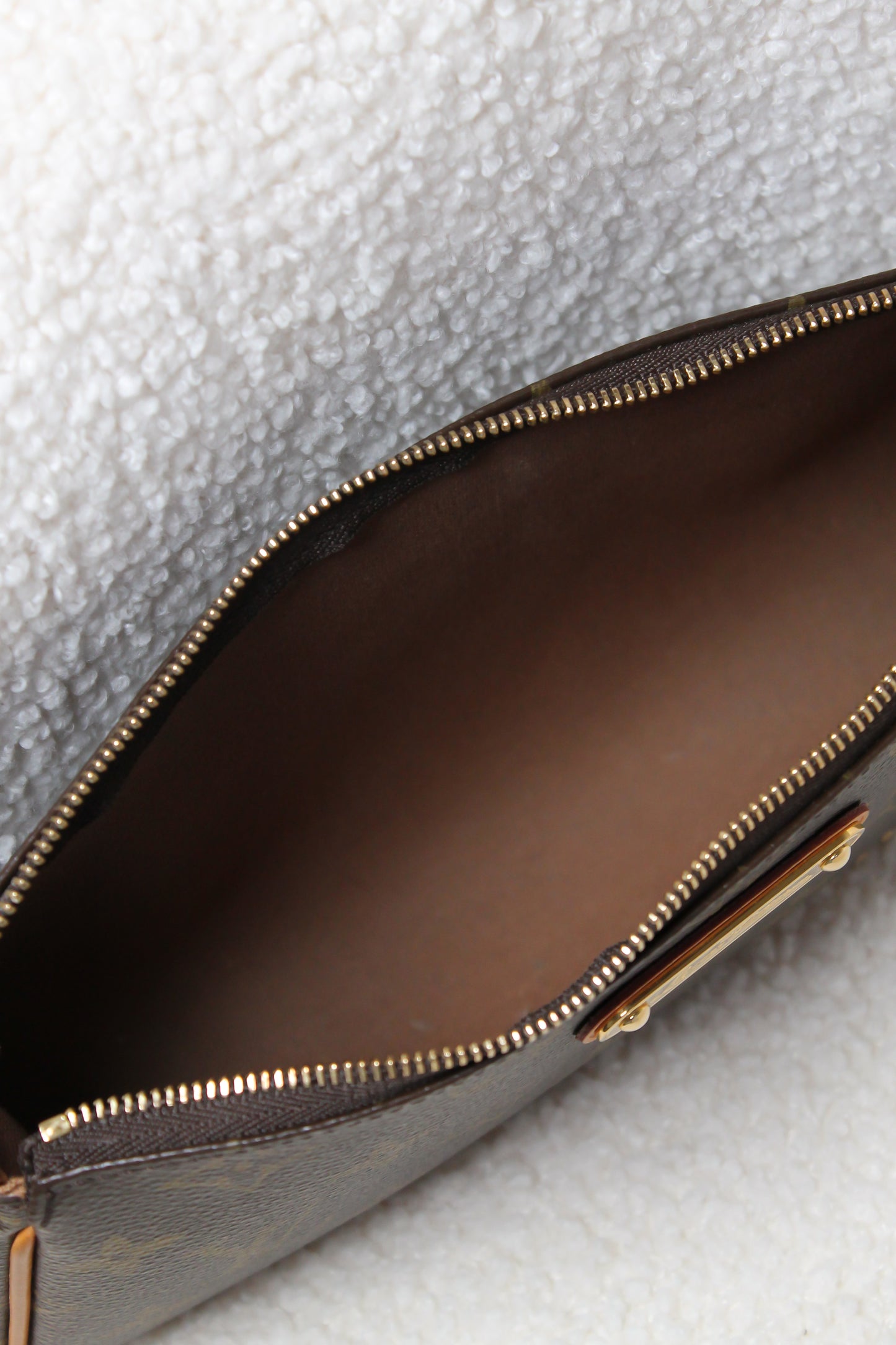 Louis Vuitton Pochette Eva