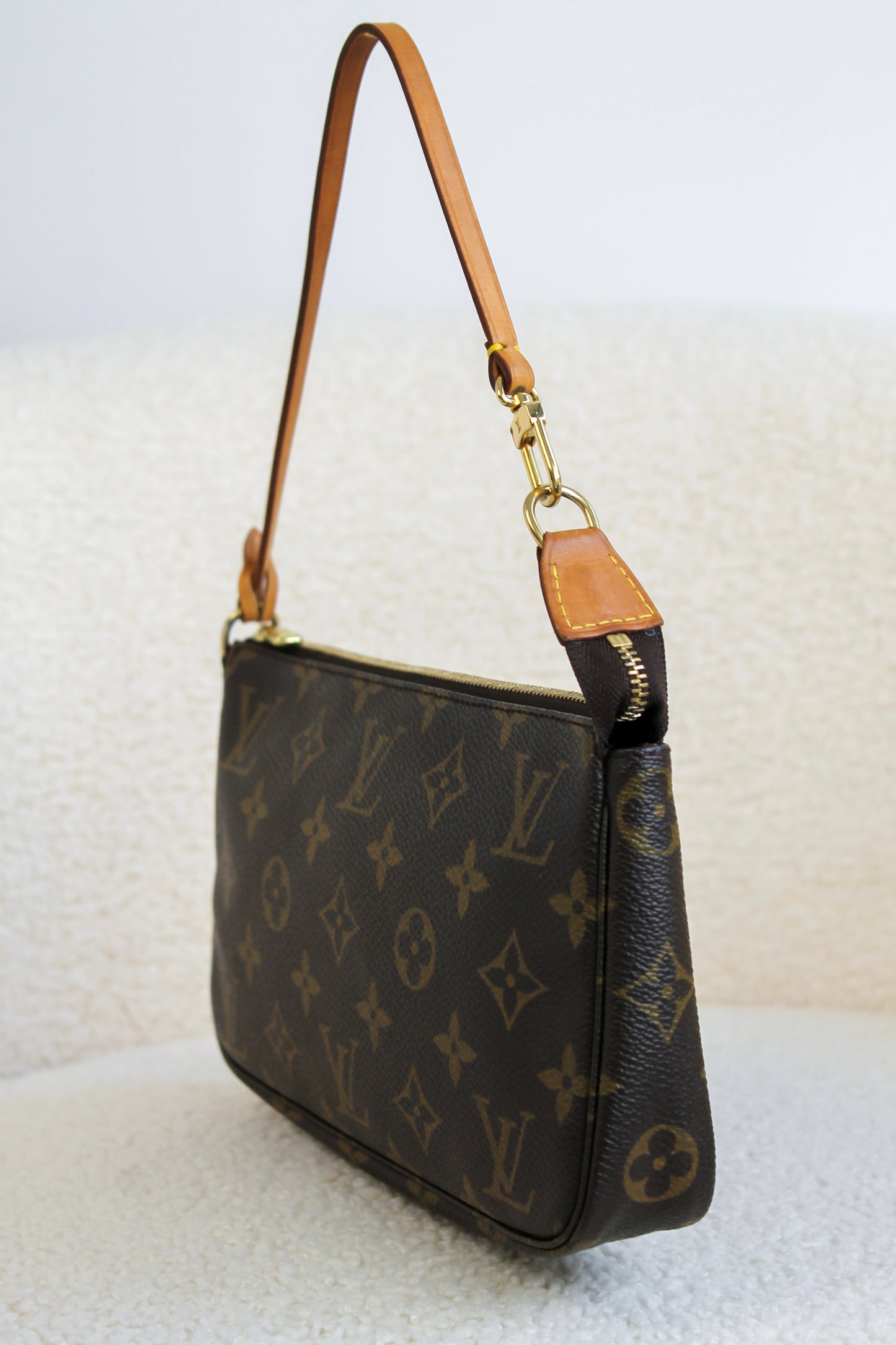 Louis Vuitton Pochette Accessoires